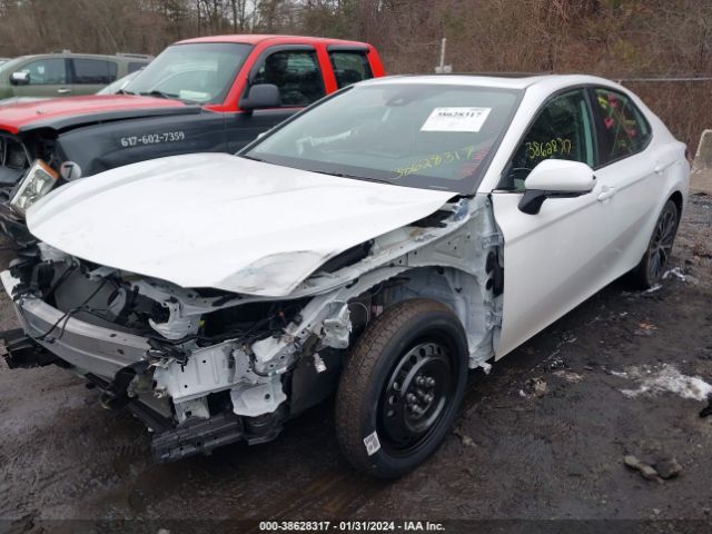 Photo 1 VIN: 4T1T11BK9PU101809 - TOYOTA CAMRY 