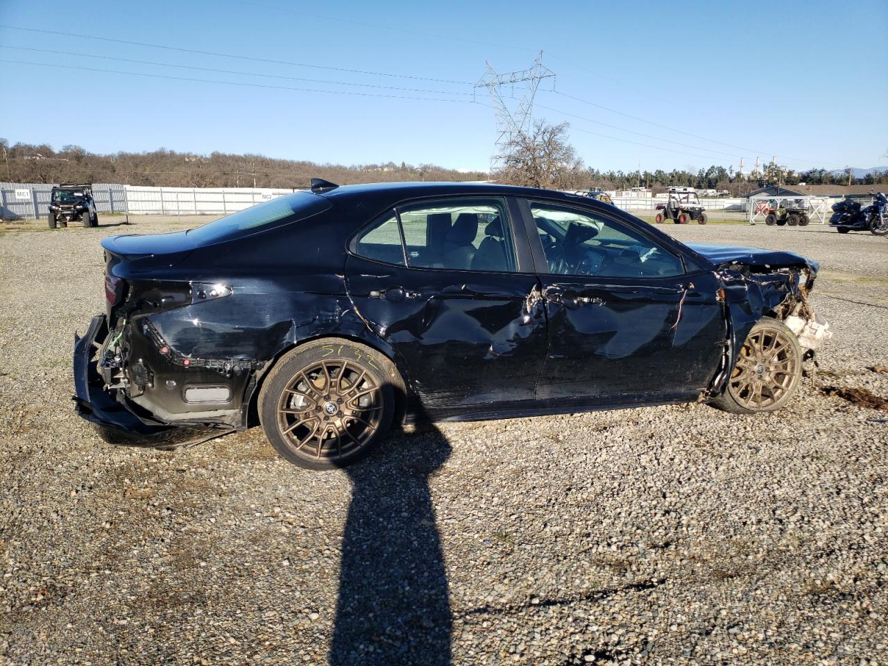 Photo 2 VIN: 4T1T31AK4PU059710 - TOYOTA CAMRY 