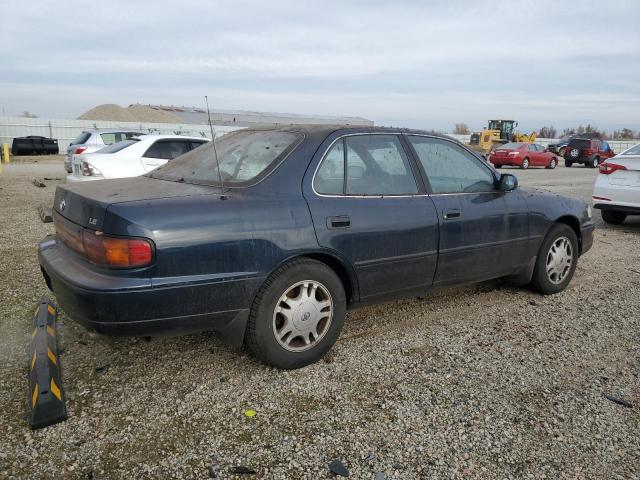 Photo 2 VIN: 4T1VK12E3PU067706 - TOYOTA CAMRY LE 