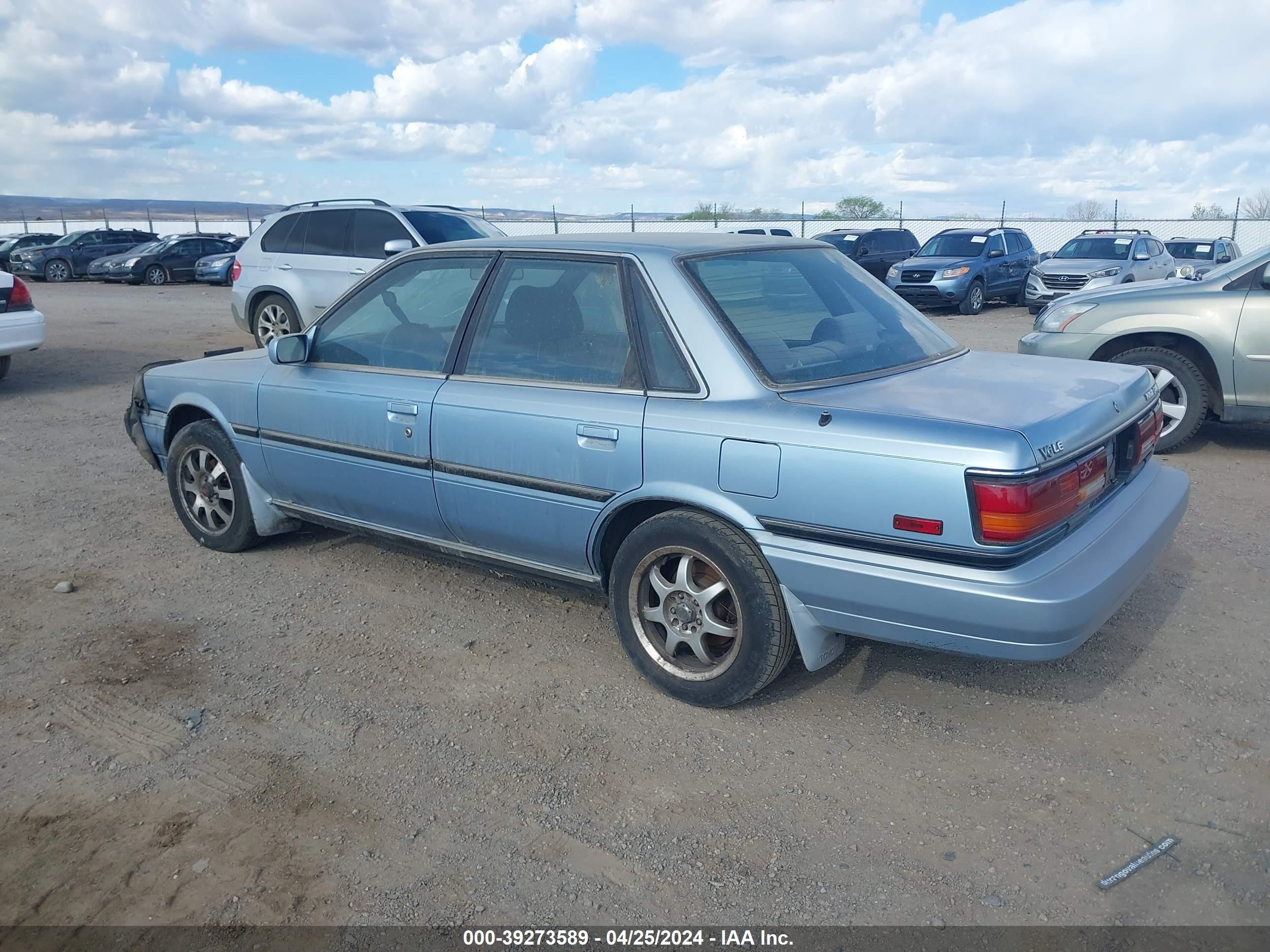 Photo 2 VIN: 4T1VV22E1MU044479 - TOYOTA CAMRY 