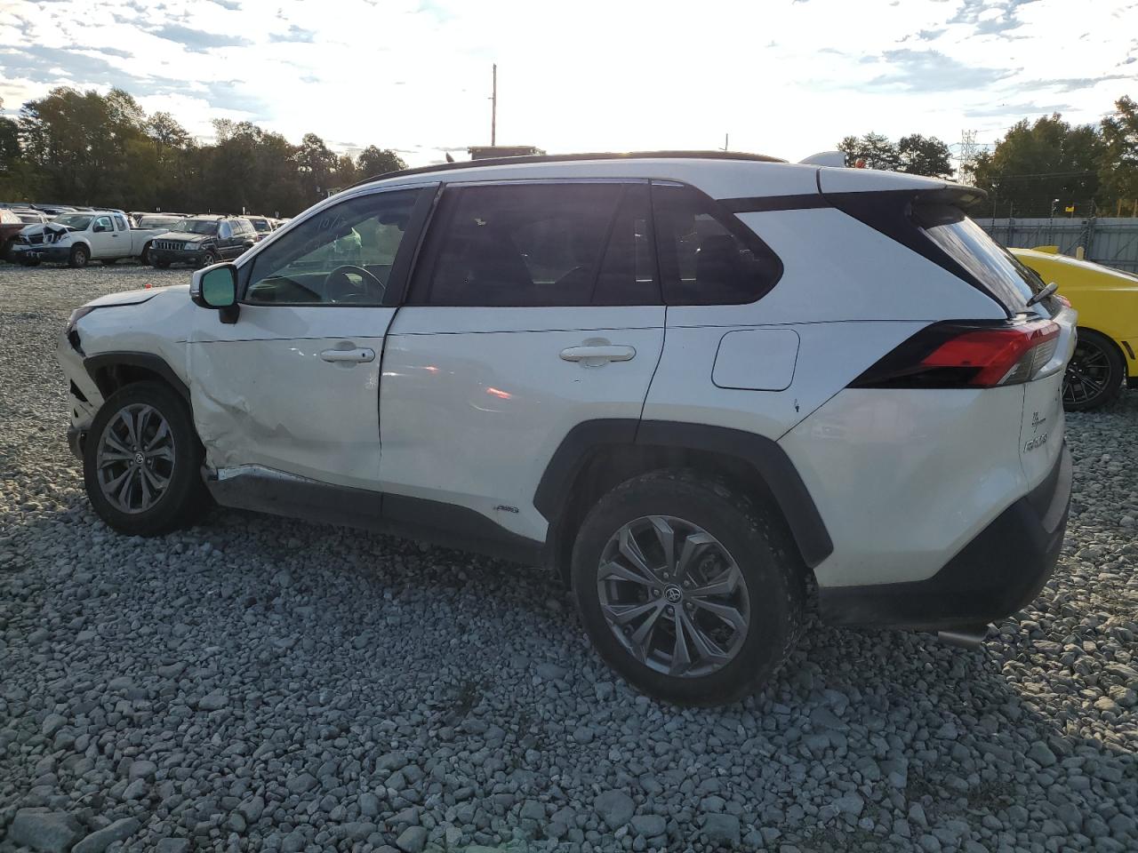 Photo 1 VIN: 4T3B6RFV4NU073633 - TOYOTA RAV 4 