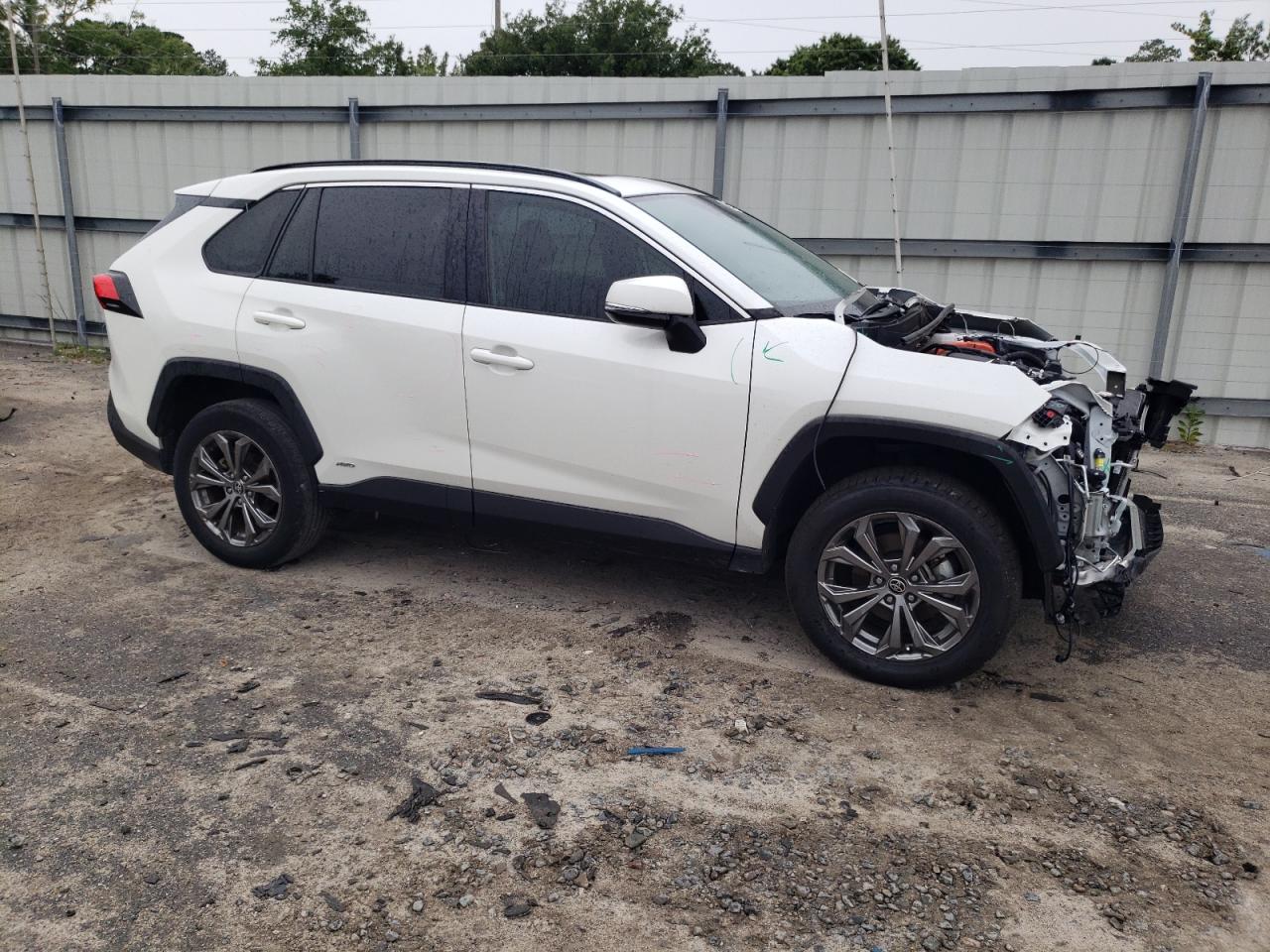 Photo 3 VIN: 4T3B6RFV4NU075740 - TOYOTA RAV 4 