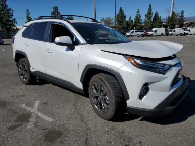 Photo 3 VIN: 4T3B6RFV5RU153822 - TOYOTA RAV4 XLE P 