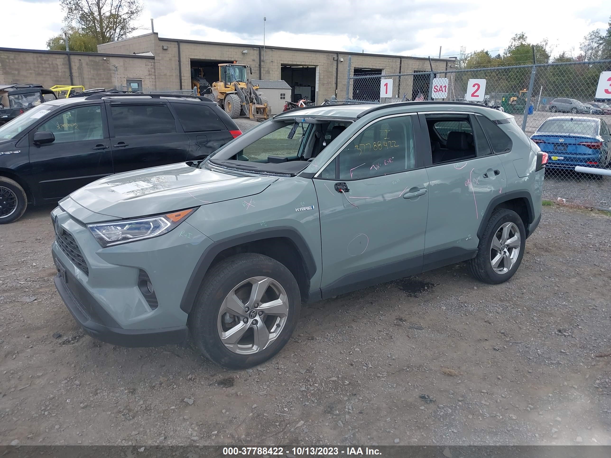 Photo 2 VIN: 4T3B6RFV8MU061984 - TOYOTA RAV4 