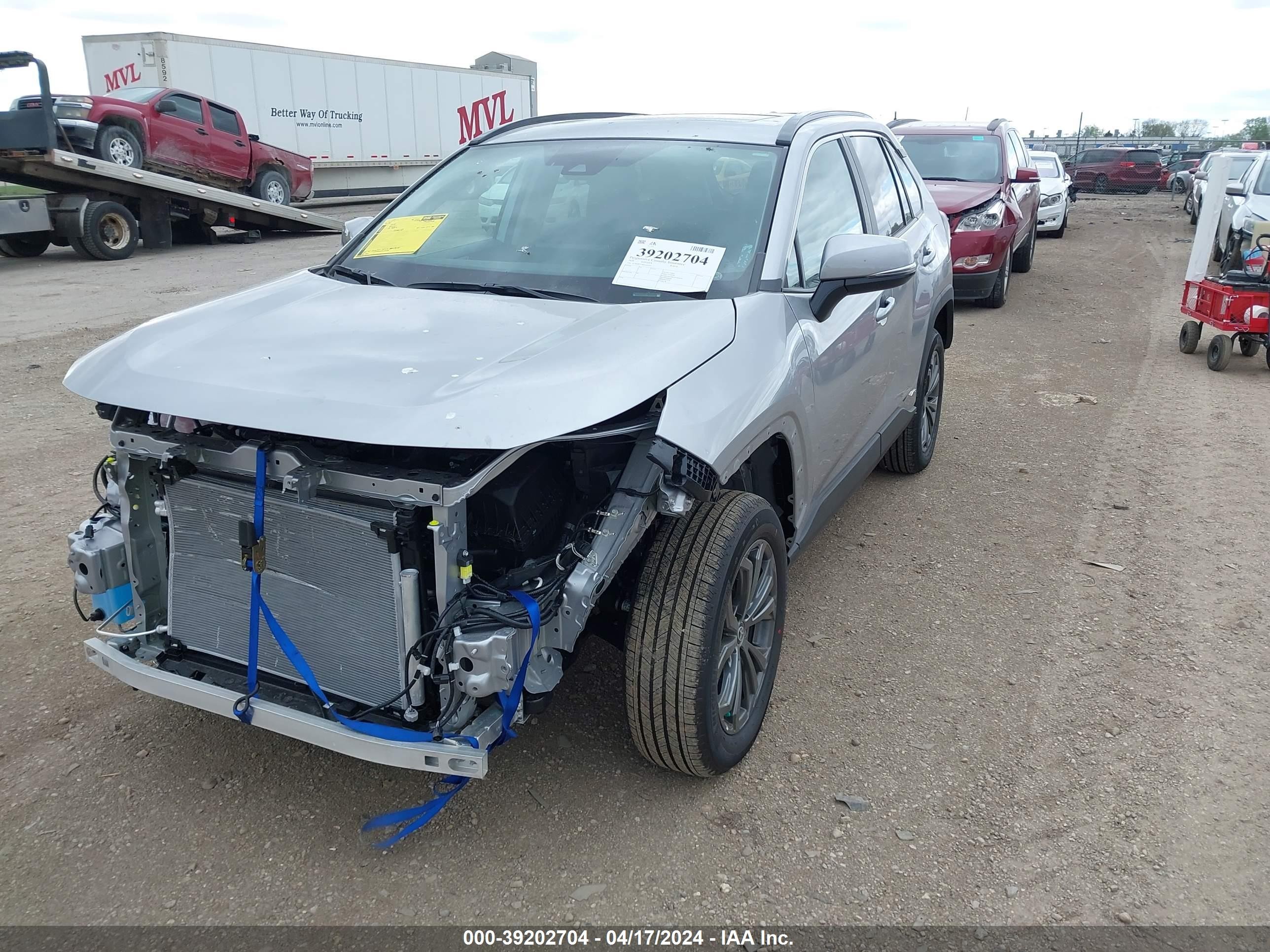 Photo 1 VIN: 4T3B6RFV9RU141057 - TOYOTA RAV 4 