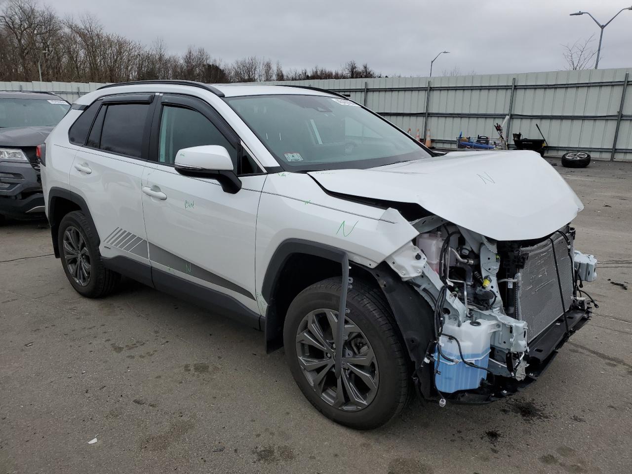 Photo 3 VIN: 4T3B6RFVXPU116634 - TOYOTA RAV 4 