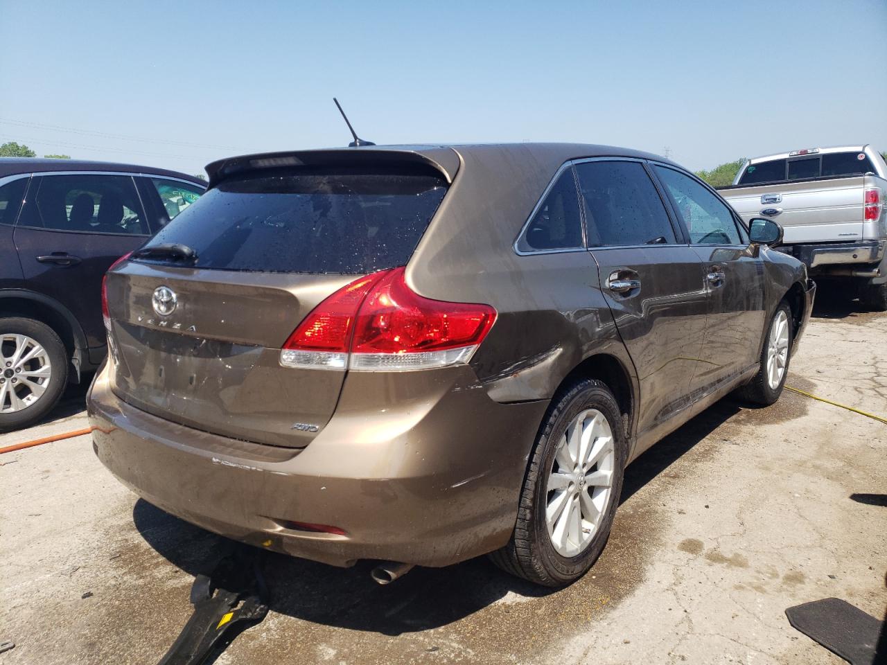 Photo 2 VIN: 4T3BA3BB0BU021435 - TOYOTA VENZA 