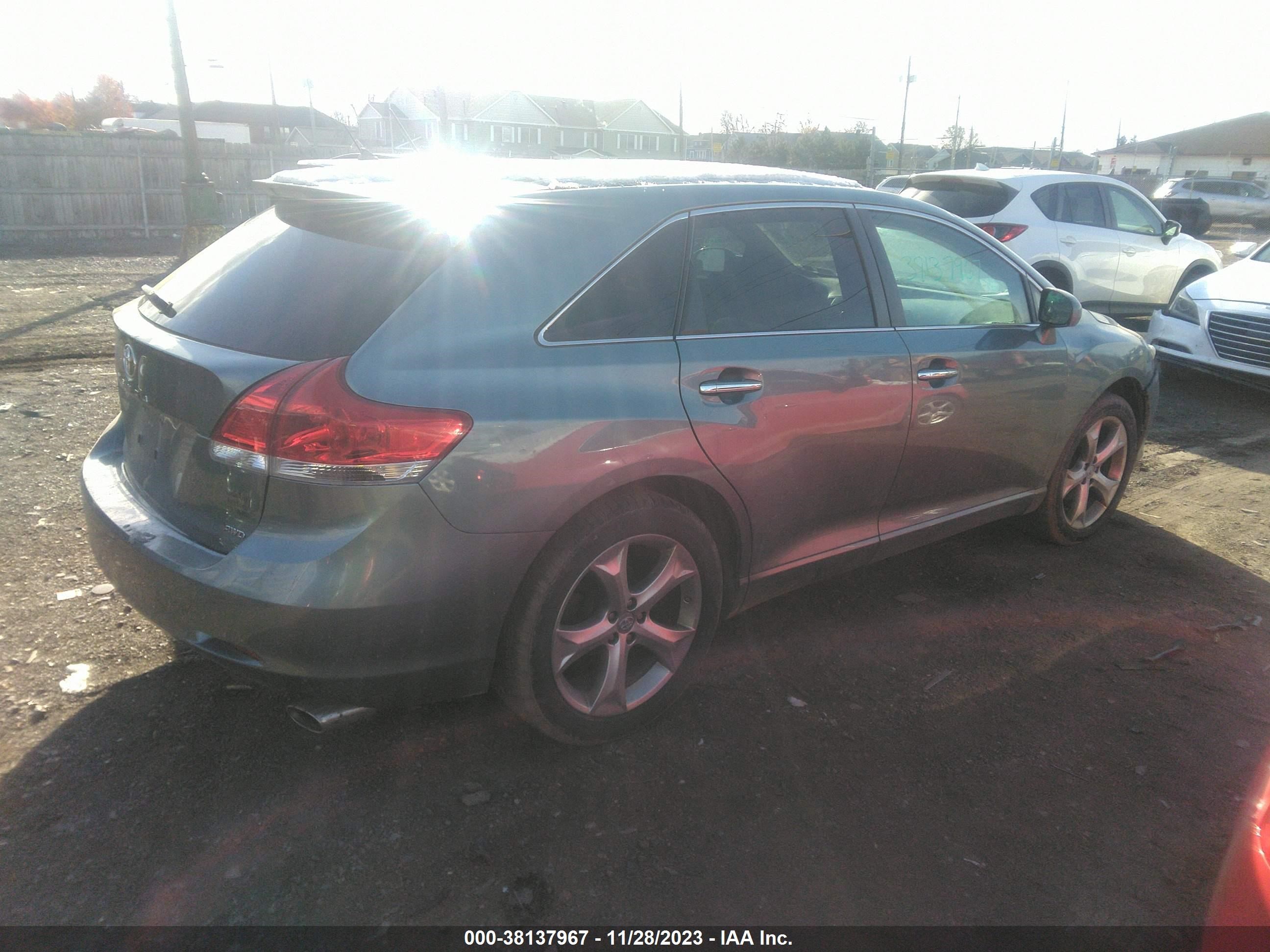 Photo 3 VIN: 4T3BK11AX9U023908 - TOYOTA VENZA 