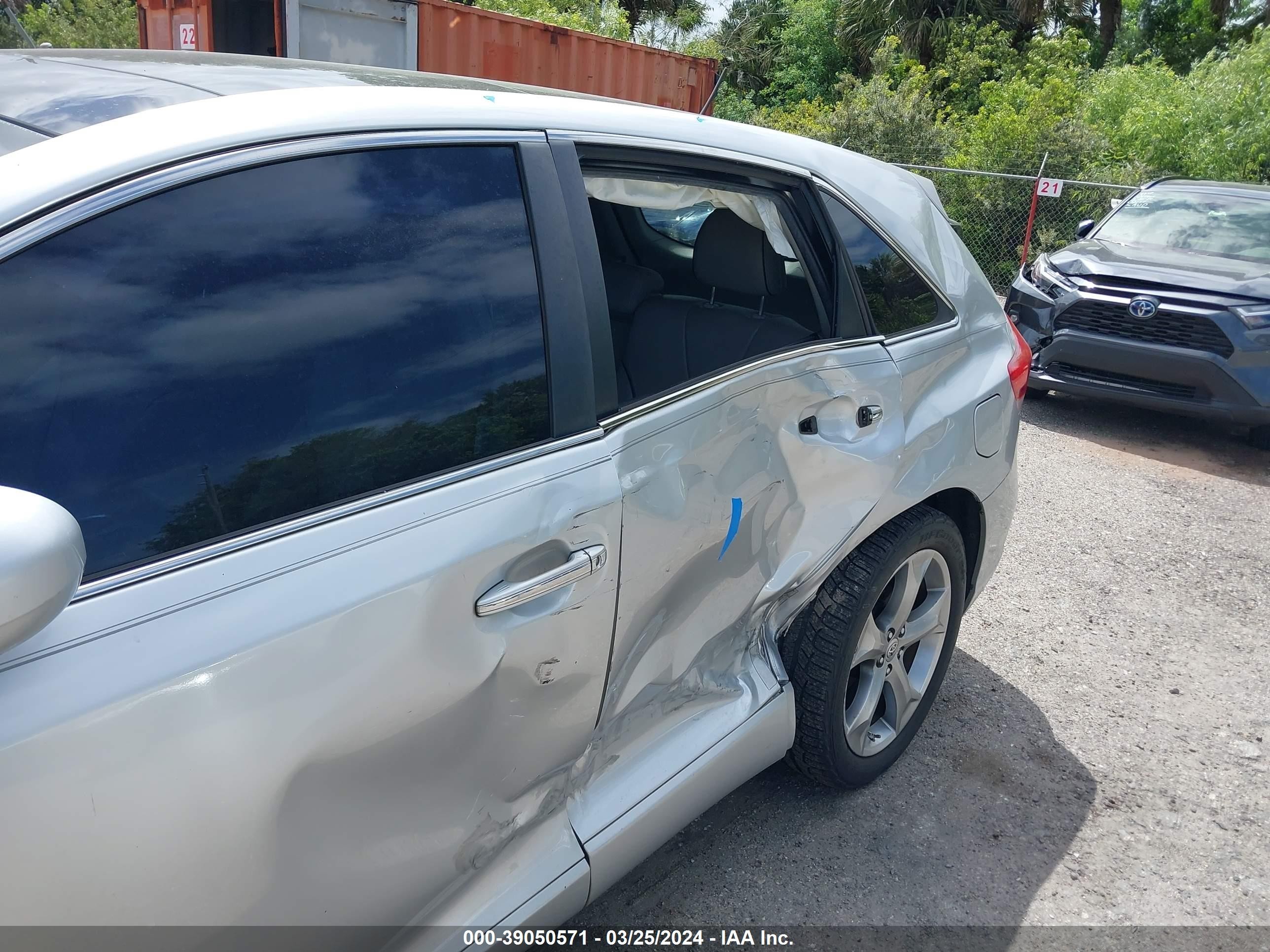 Photo 11 VIN: 4T3BK3BB0BU063469 - TOYOTA VENZA 