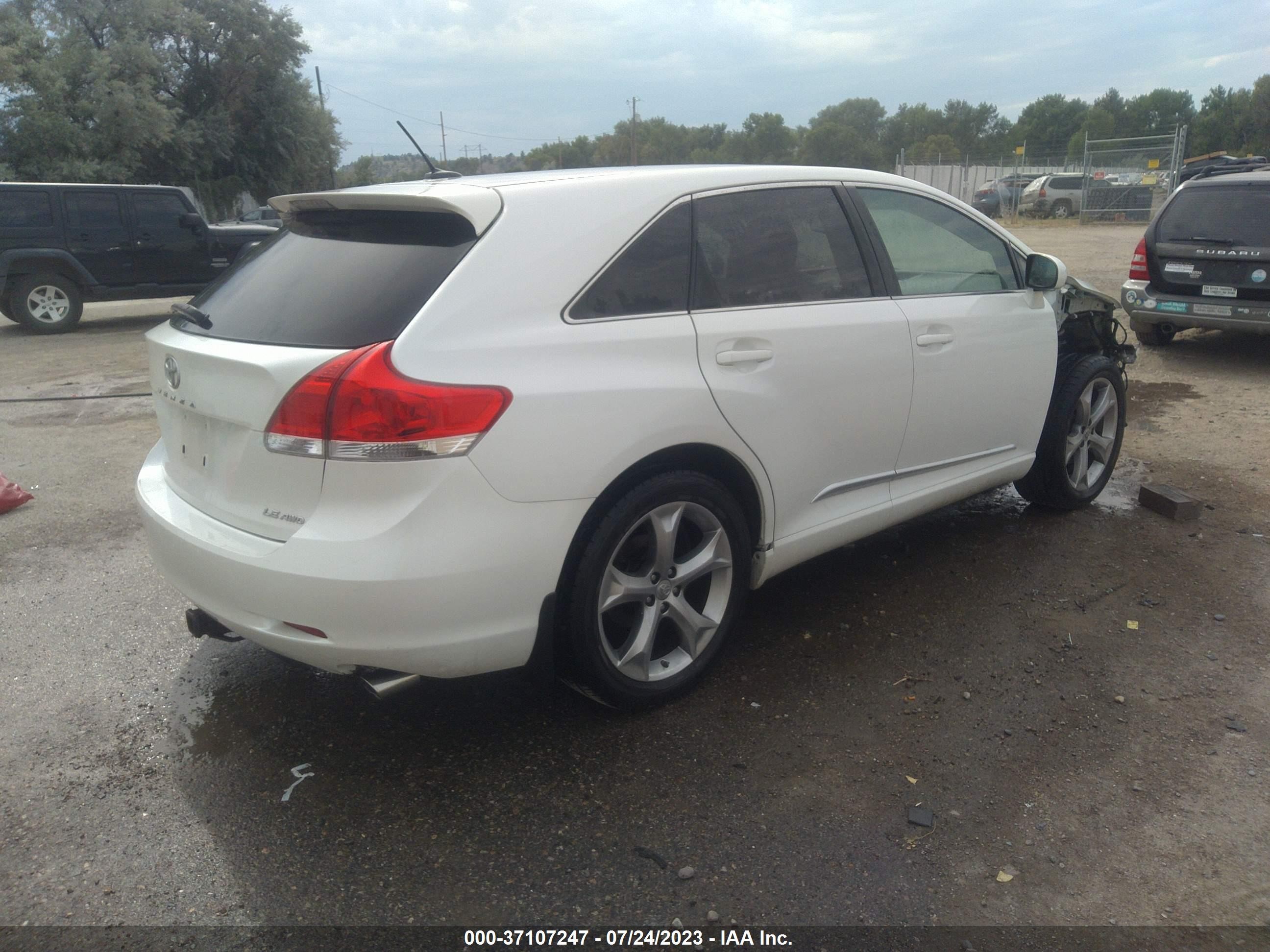 Photo 3 VIN: 4T3BK3BB4CU064433 - TOYOTA VENZA 