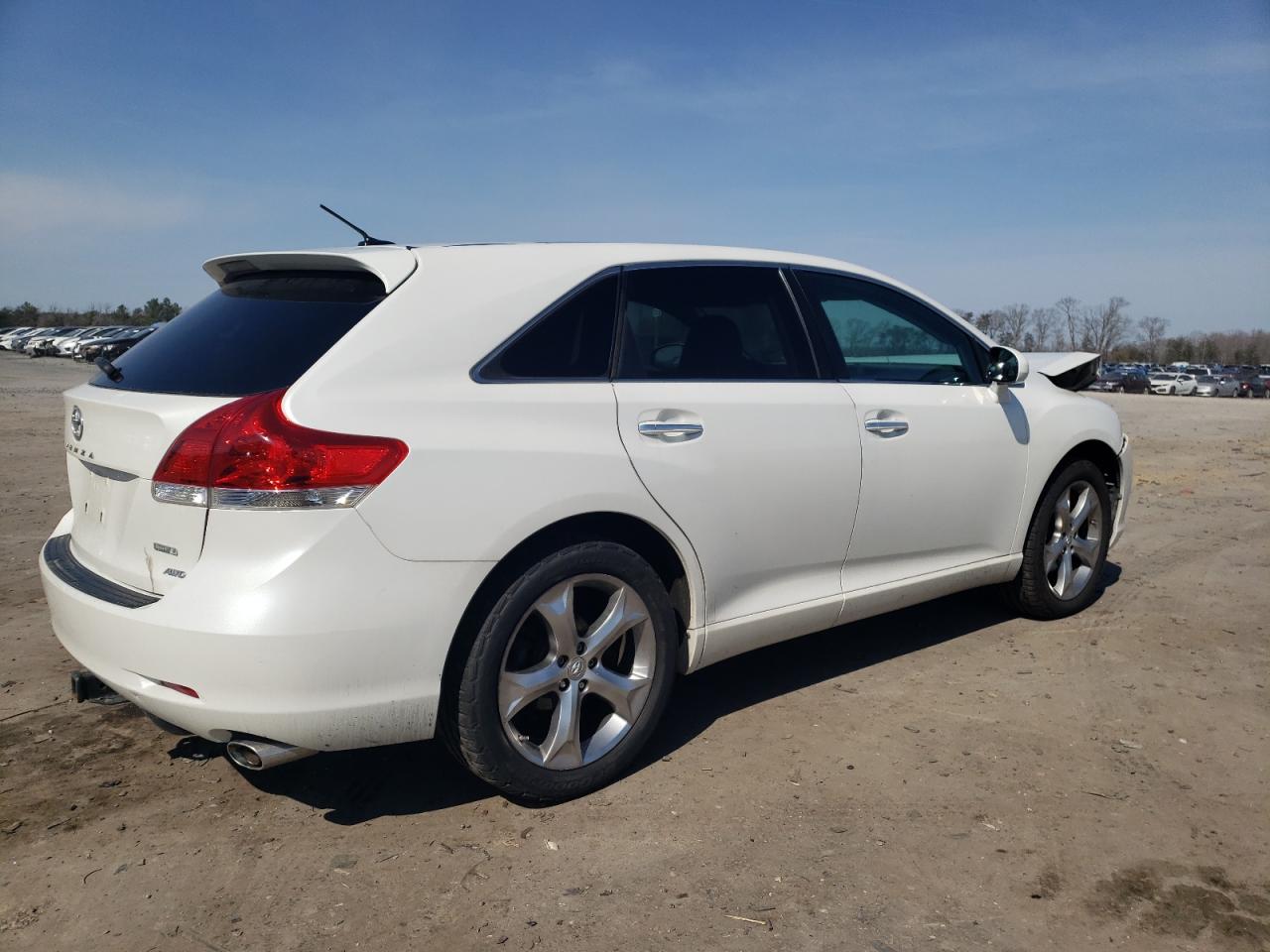 Photo 2 VIN: 4T3BK3BBXAU043809 - TOYOTA VENZA 