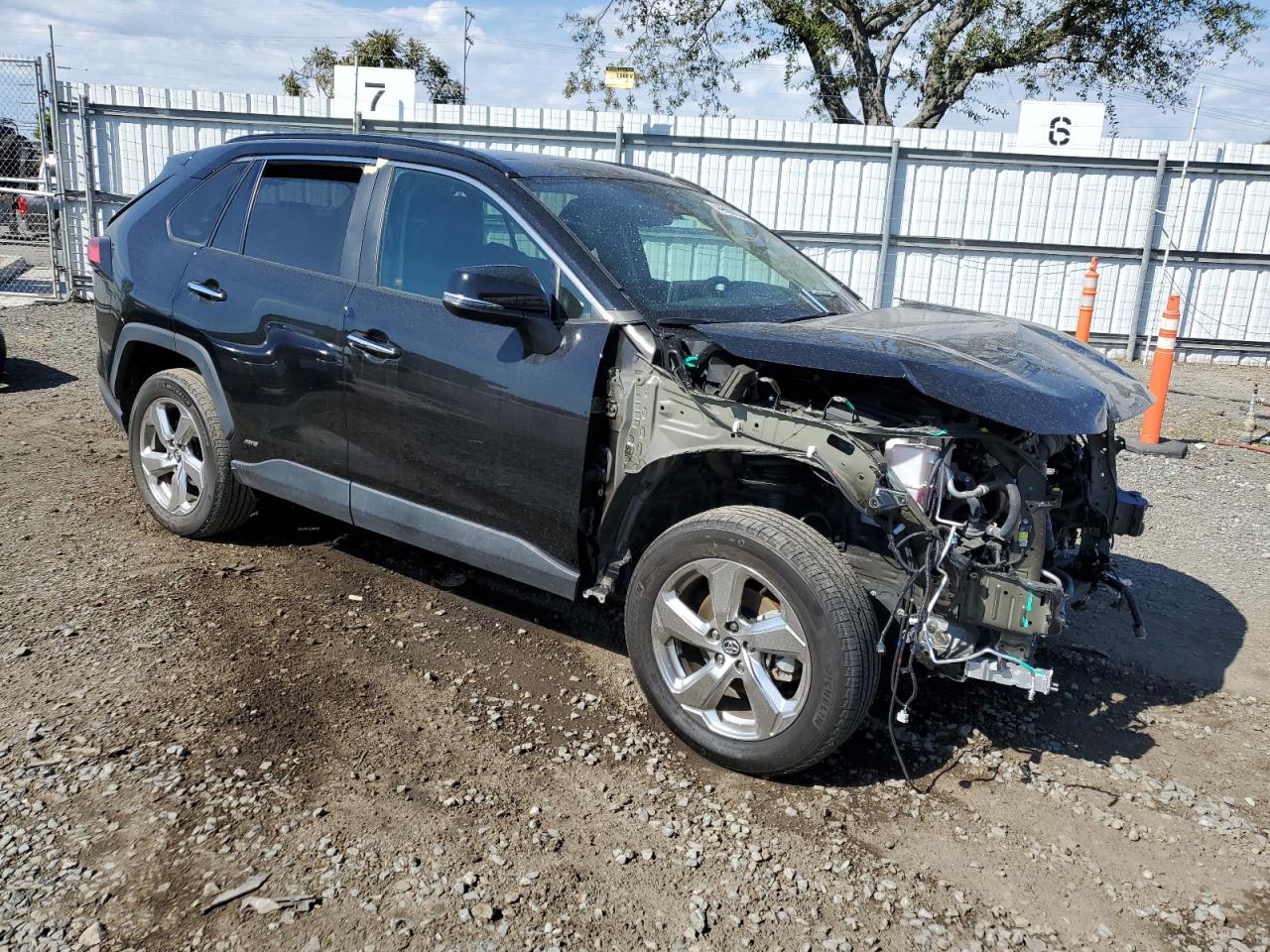 Photo 3 VIN: 4T3D6RFV9MU025228 - TOYOTA RAV 4 