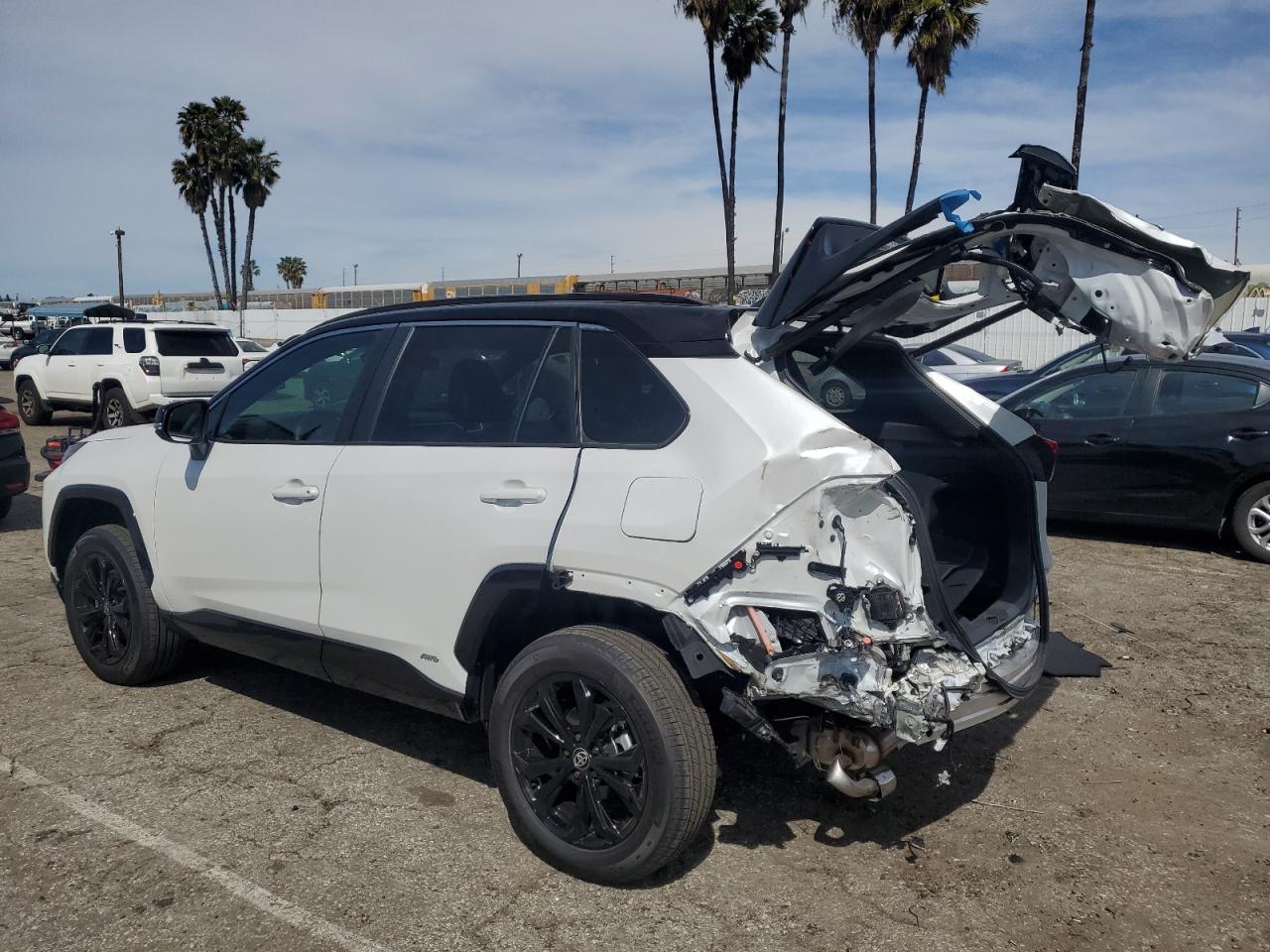 Photo 1 VIN: 4T3E6RFV3PU129187 - TOYOTA RAV 4 