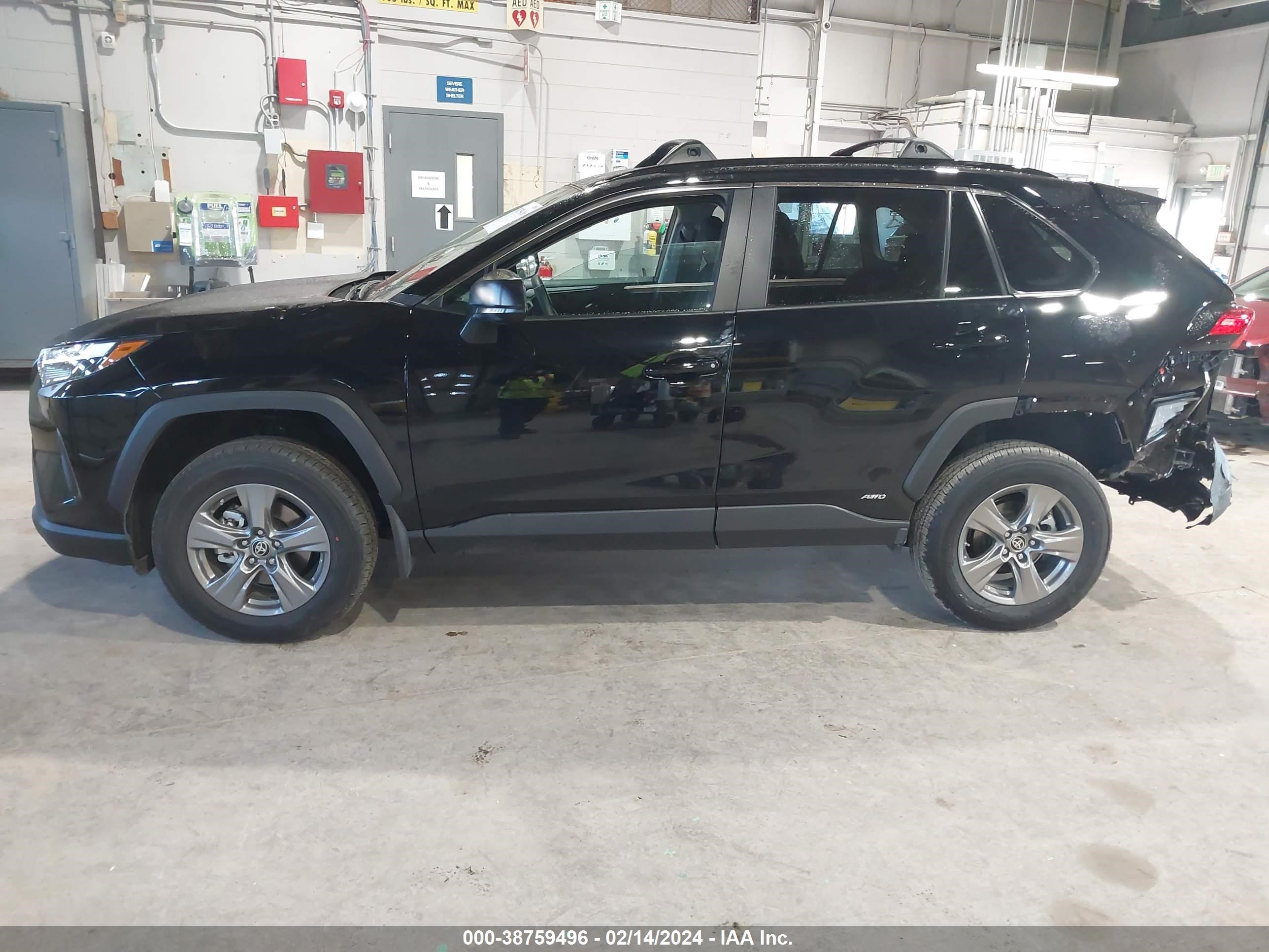 Photo 14 VIN: 4T3LWRFV3RU126526 - TOYOTA RAV 4 