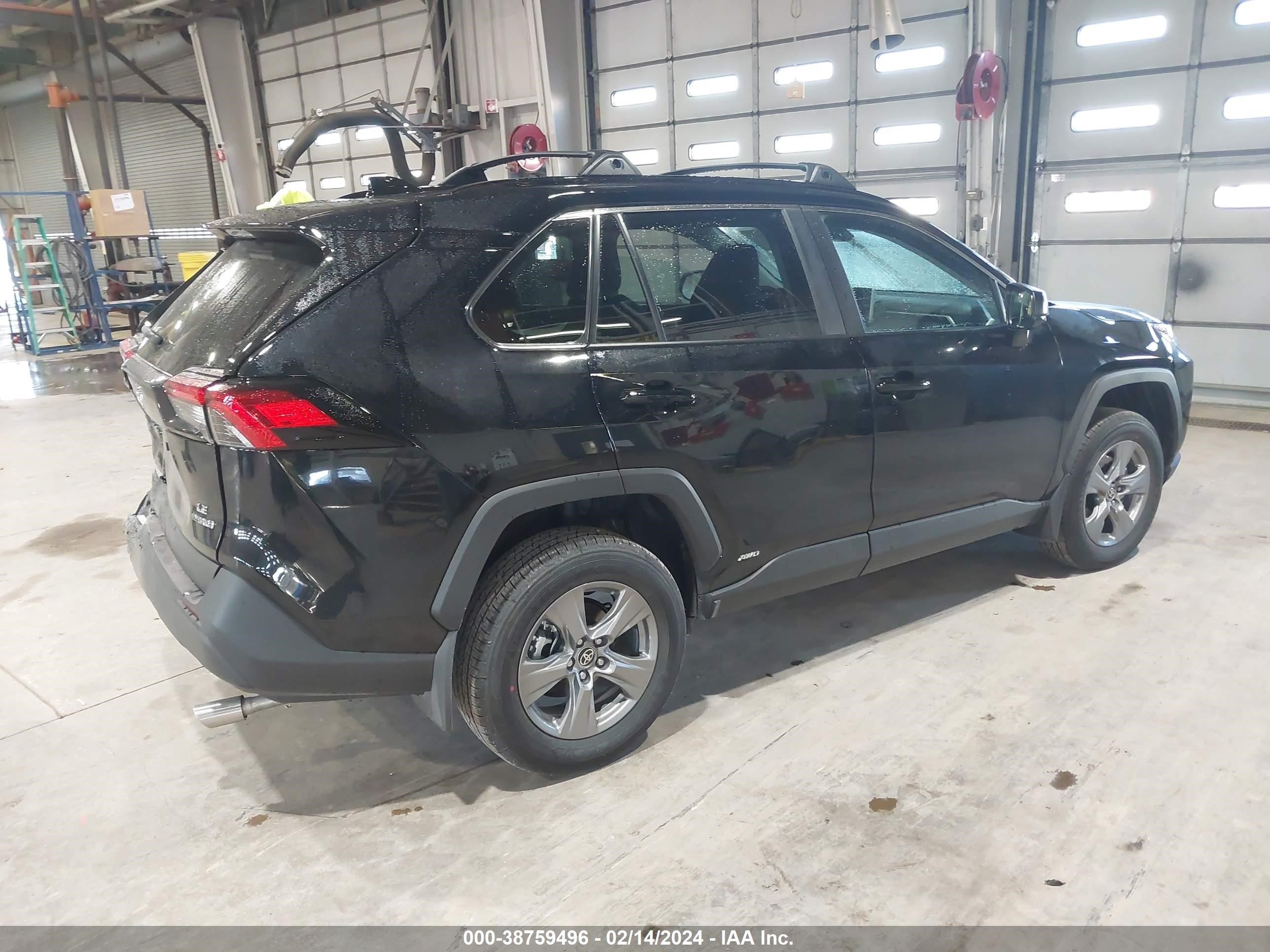 Photo 3 VIN: 4T3LWRFV3RU126526 - TOYOTA RAV 4 