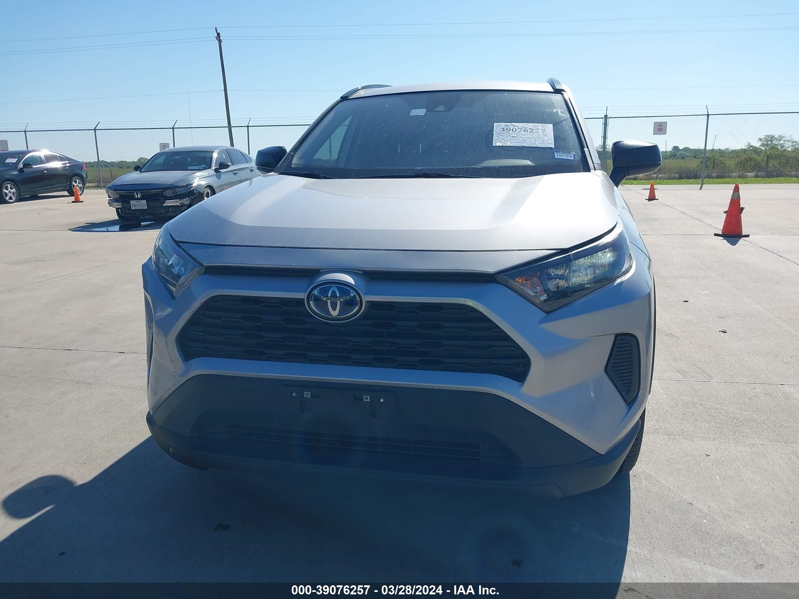 Photo 11 VIN: 4T3LWRFV5MU023648 - TOYOTA RAV 4 