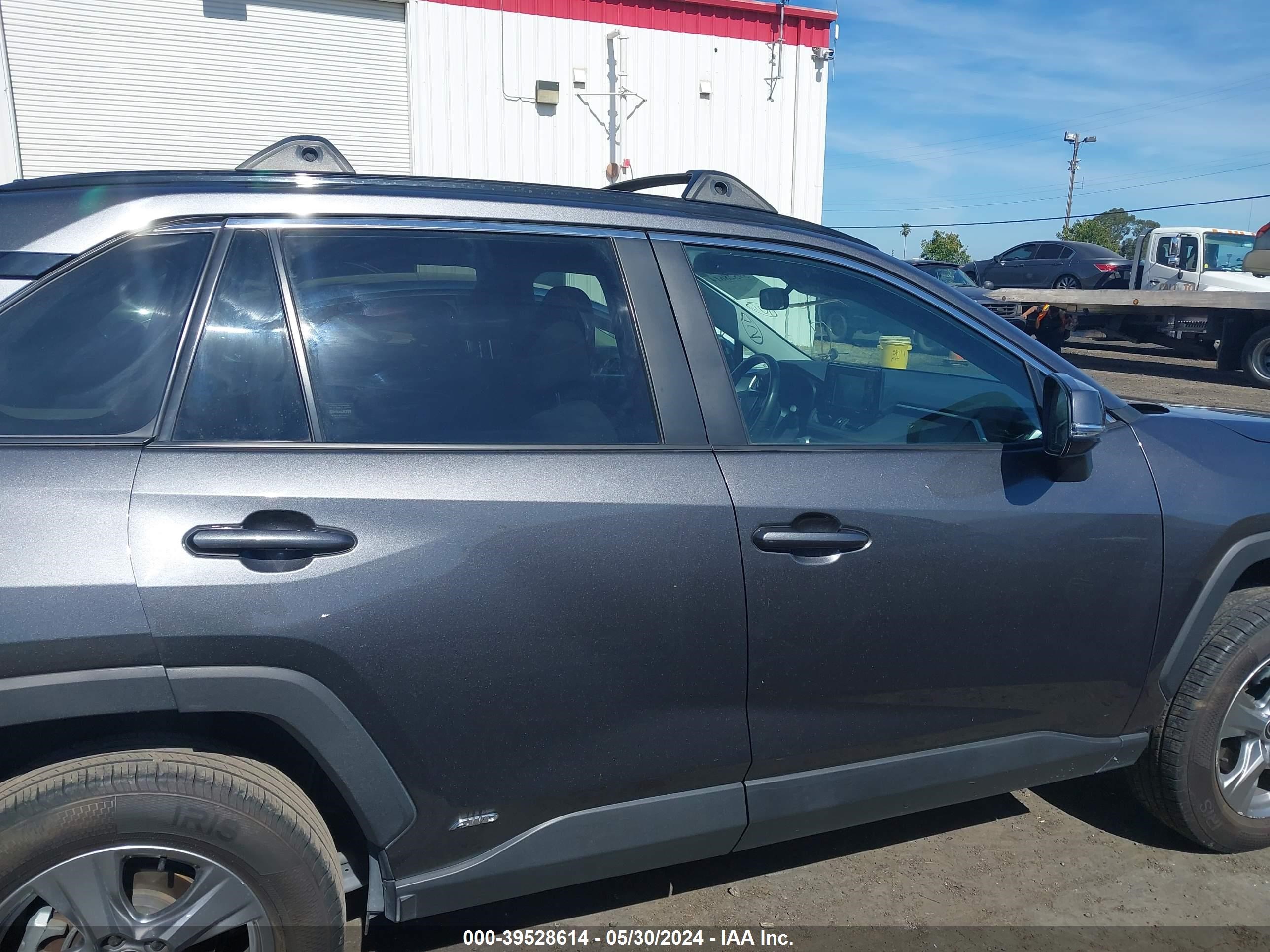 Photo 12 VIN: 4T3RWRFV2NU055405 - TOYOTA RAV 4 