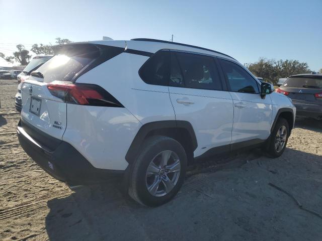 Photo 2 VIN: 4T3RWRFV2NU067022 - TOYOTA RAV4 XLE 