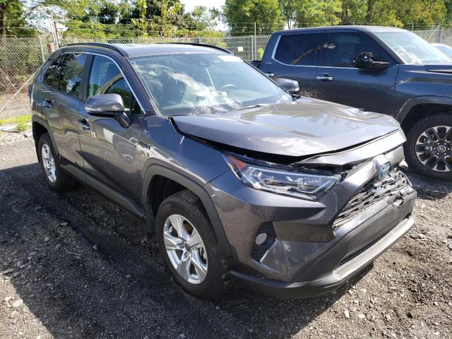 Photo 3 VIN: 4T3RWRFV6MU042588 - TOYOTA RAV4 XLE 