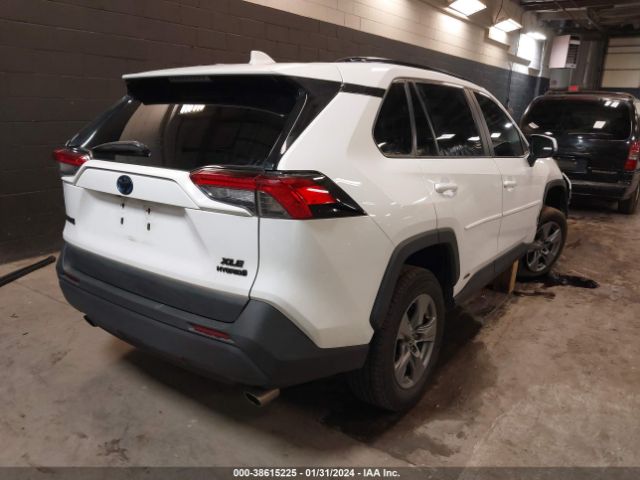 Photo 3 VIN: 4T3RWRFV8NU062746 - TOYOTA RAV4 