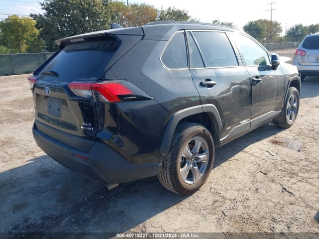 Photo 3 VIN: 4T3RWRFVXNU054177 - TOYOTA RAV4 