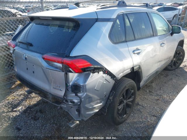 Photo 3 VIN: 4T3T6RFV2NU064837 - TOYOTA RAV4 