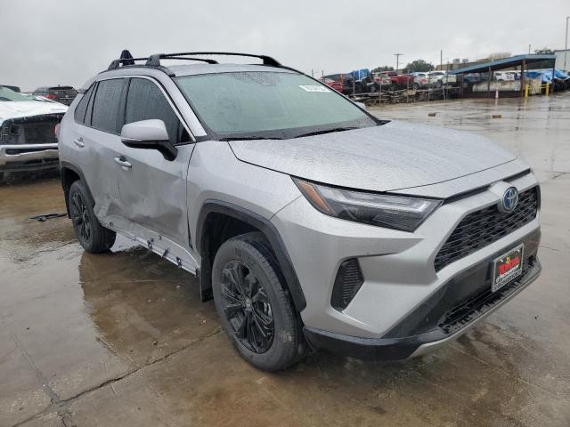 Photo 3 VIN: 4T3T6RFV3RU142998 - TOYOTA RAV4 