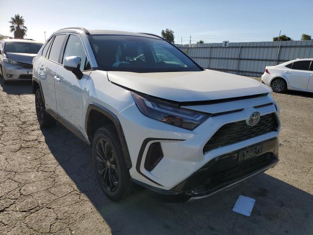 Photo 3 VIN: 4T3T6RFV5NU088064 - TOYOTA RAV4 SE 