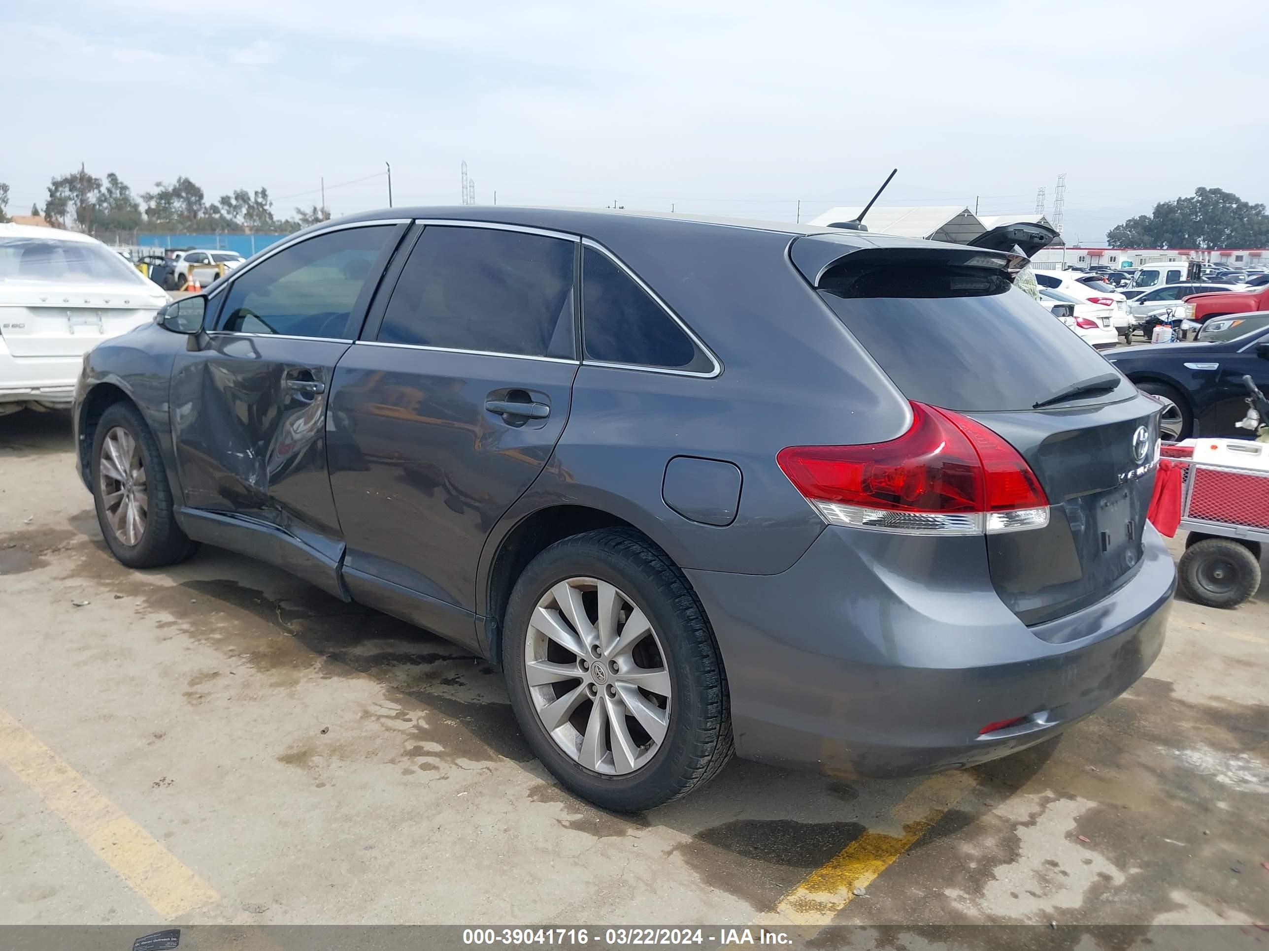 Photo 2 VIN: 4T3ZA3BB2FU091734 - TOYOTA VENZA 