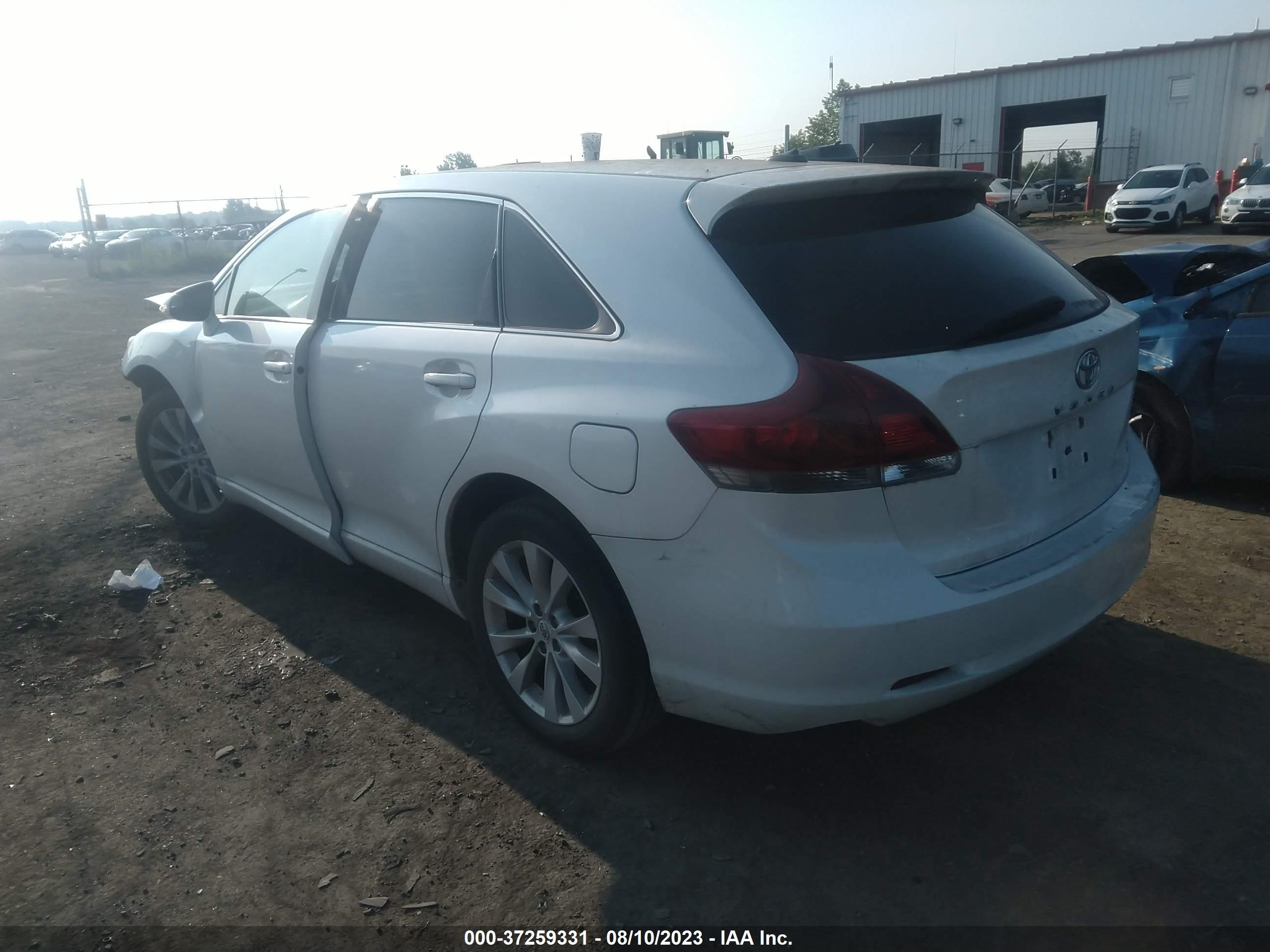 Photo 2 VIN: 4T3ZA3BB8DU072733 - TOYOTA VENZA 