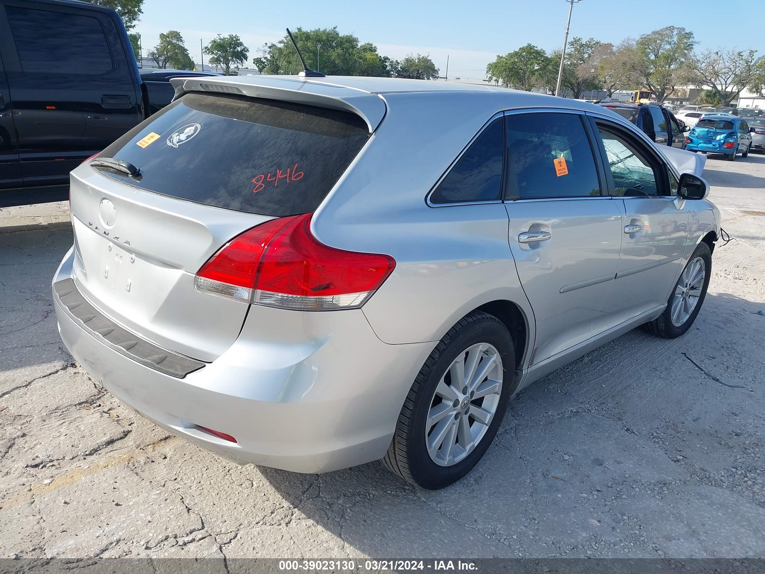 Photo 3 VIN: 4T3ZA3BB9BU047448 - TOYOTA VENZA 