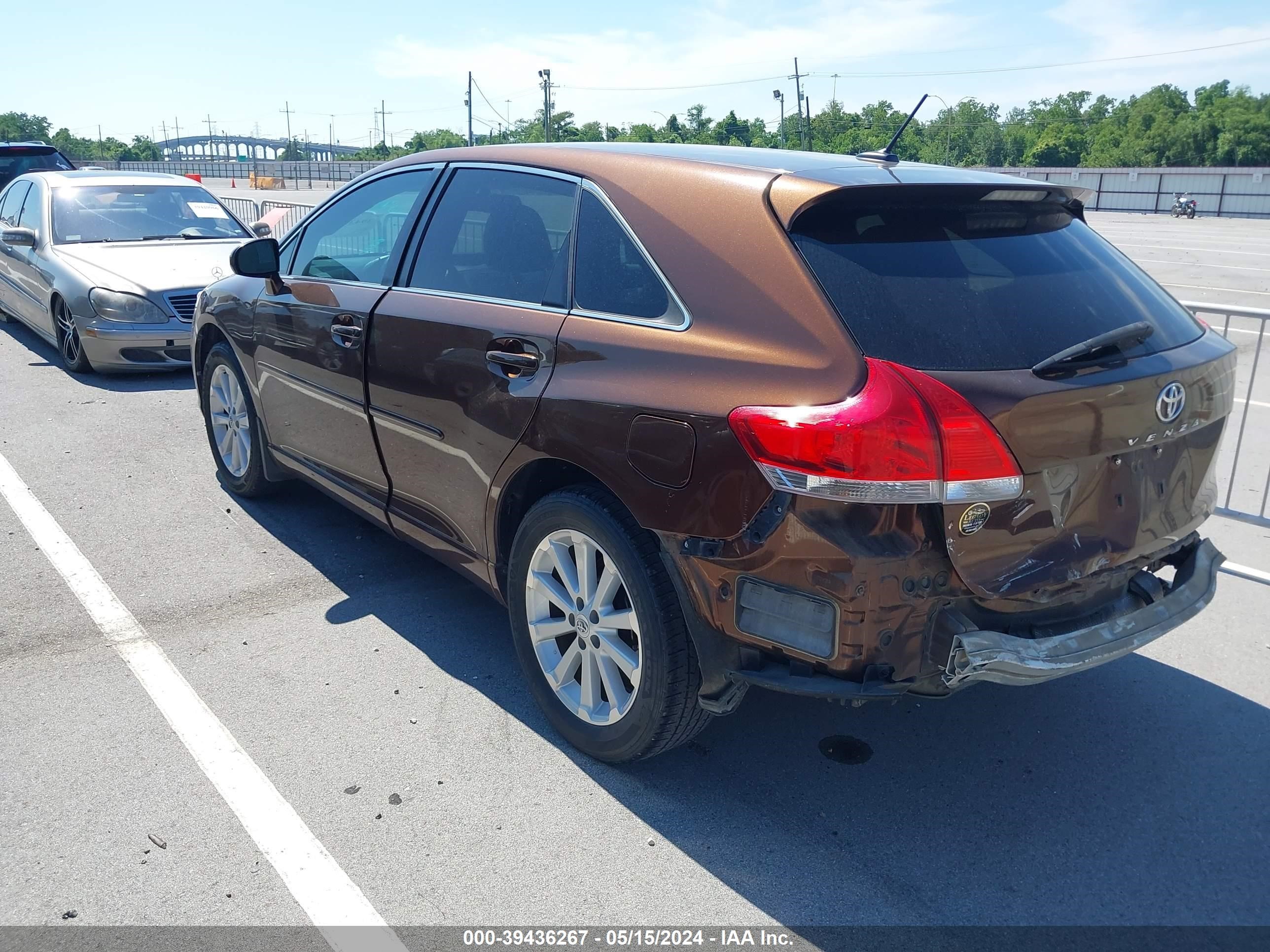 Photo 2 VIN: 4T3ZE11A09U008081 - TOYOTA VENZA 