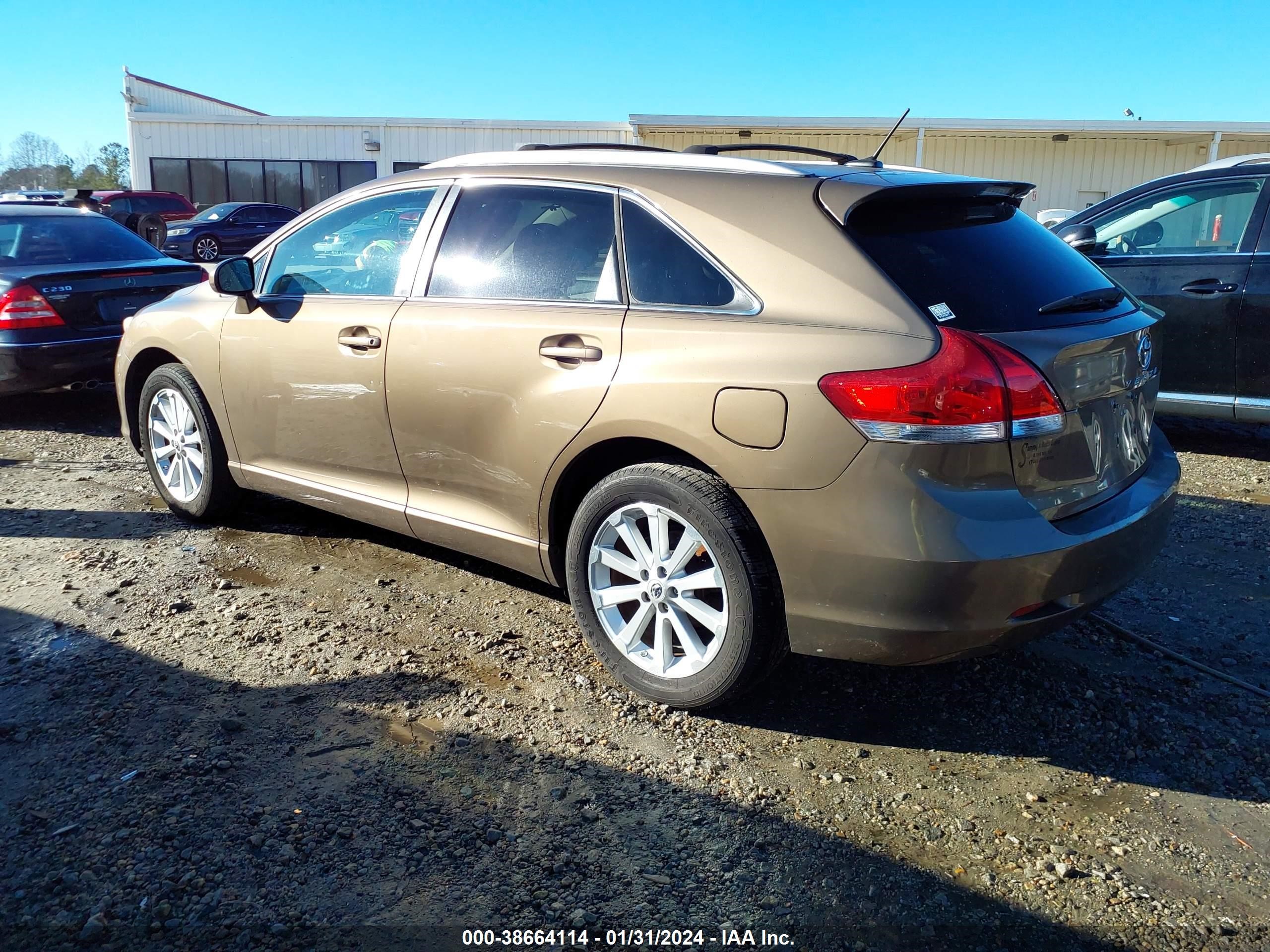 Photo 2 VIN: 4T3ZE11A19U002001 - TOYOTA VENZA 