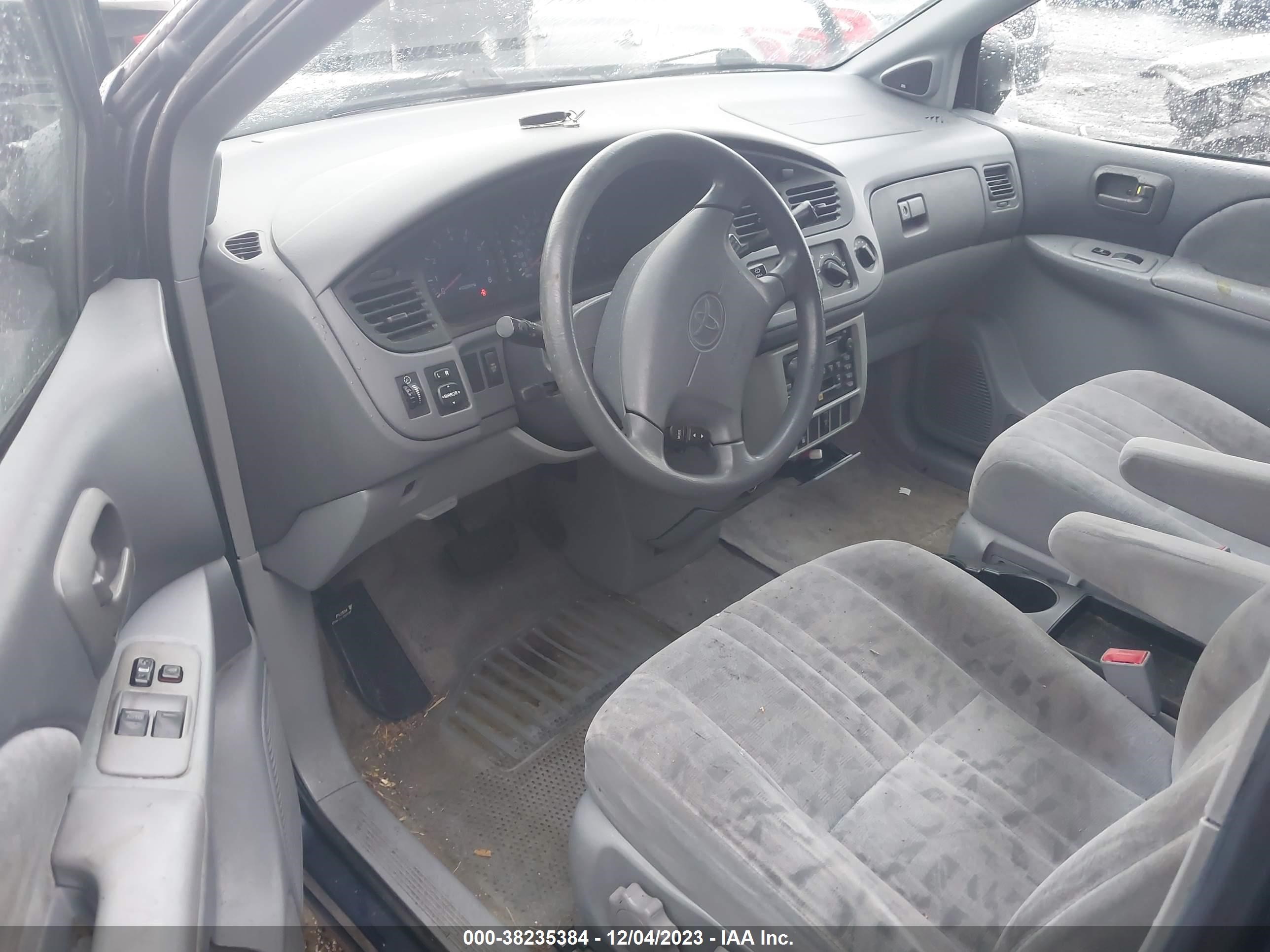 Photo 4 VIN: 4T3ZF13C01U385669 - TOYOTA SIENNA 