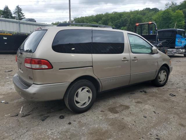 Photo 2 VIN: 4T3ZF13C02U439232 - TOYOTA SIENNA LE 