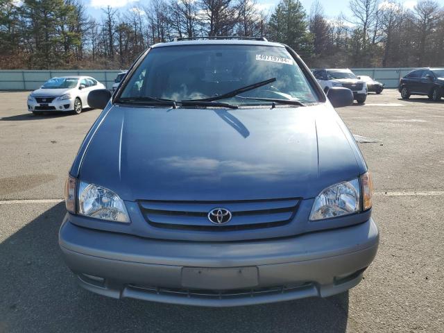 Photo 4 VIN: 4T3ZF13C02U482887 - TOYOTA SIENNA LE 