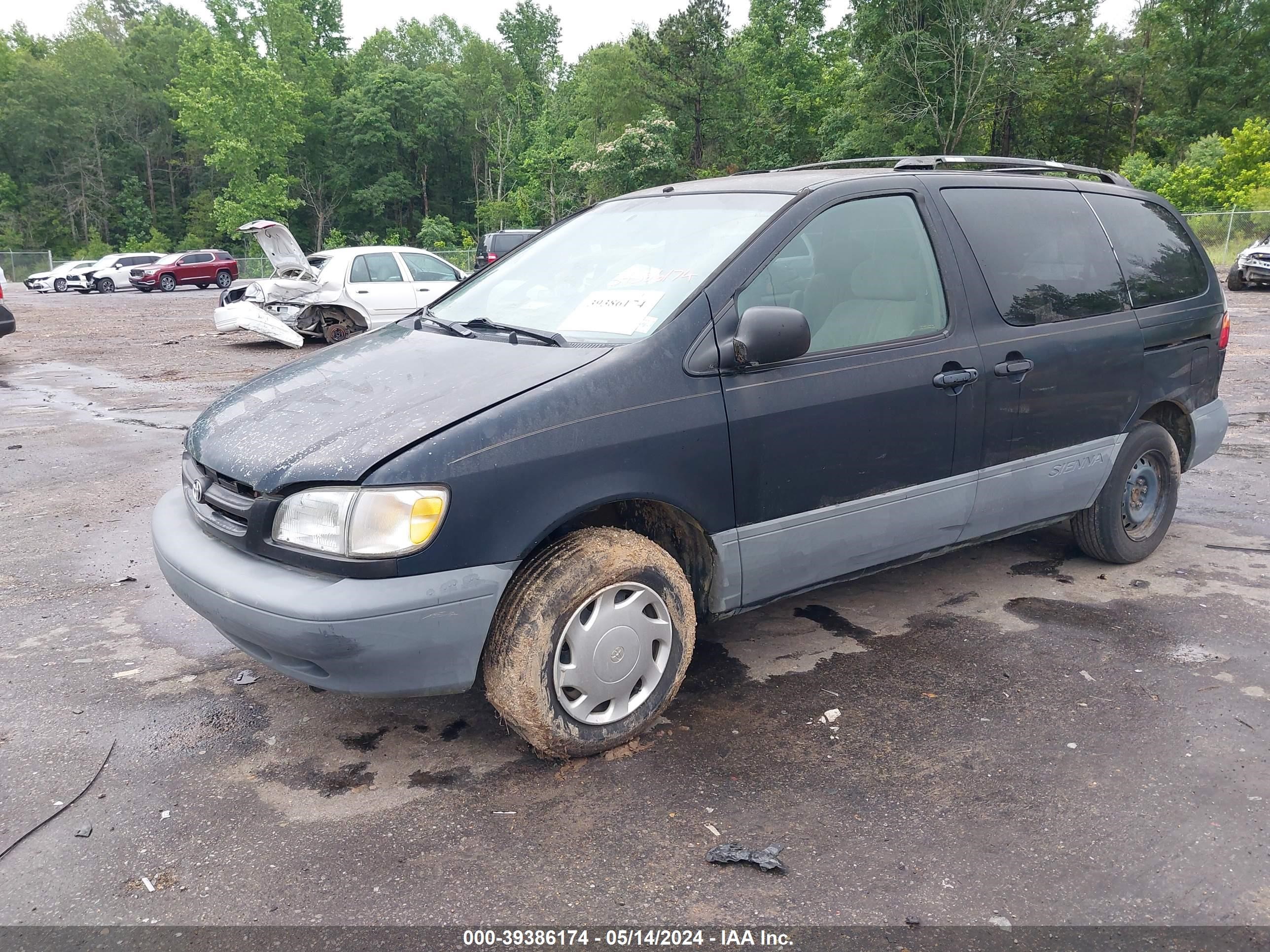 Photo 1 VIN: 4T3ZF13C0XU134367 - TOYOTA SIENNA 