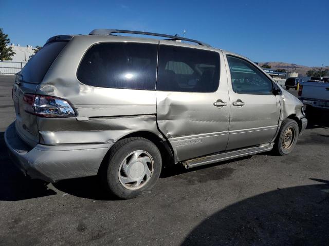 Photo 2 VIN: 4T3ZF13C11U329689 - TOYOTA SIENNA LE 