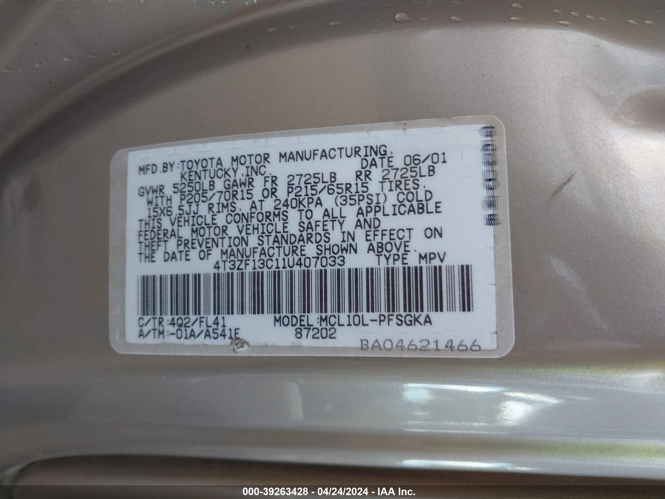 Photo 8 VIN: 4T3ZF13C11U407033 - TOYOTA SIENNA 