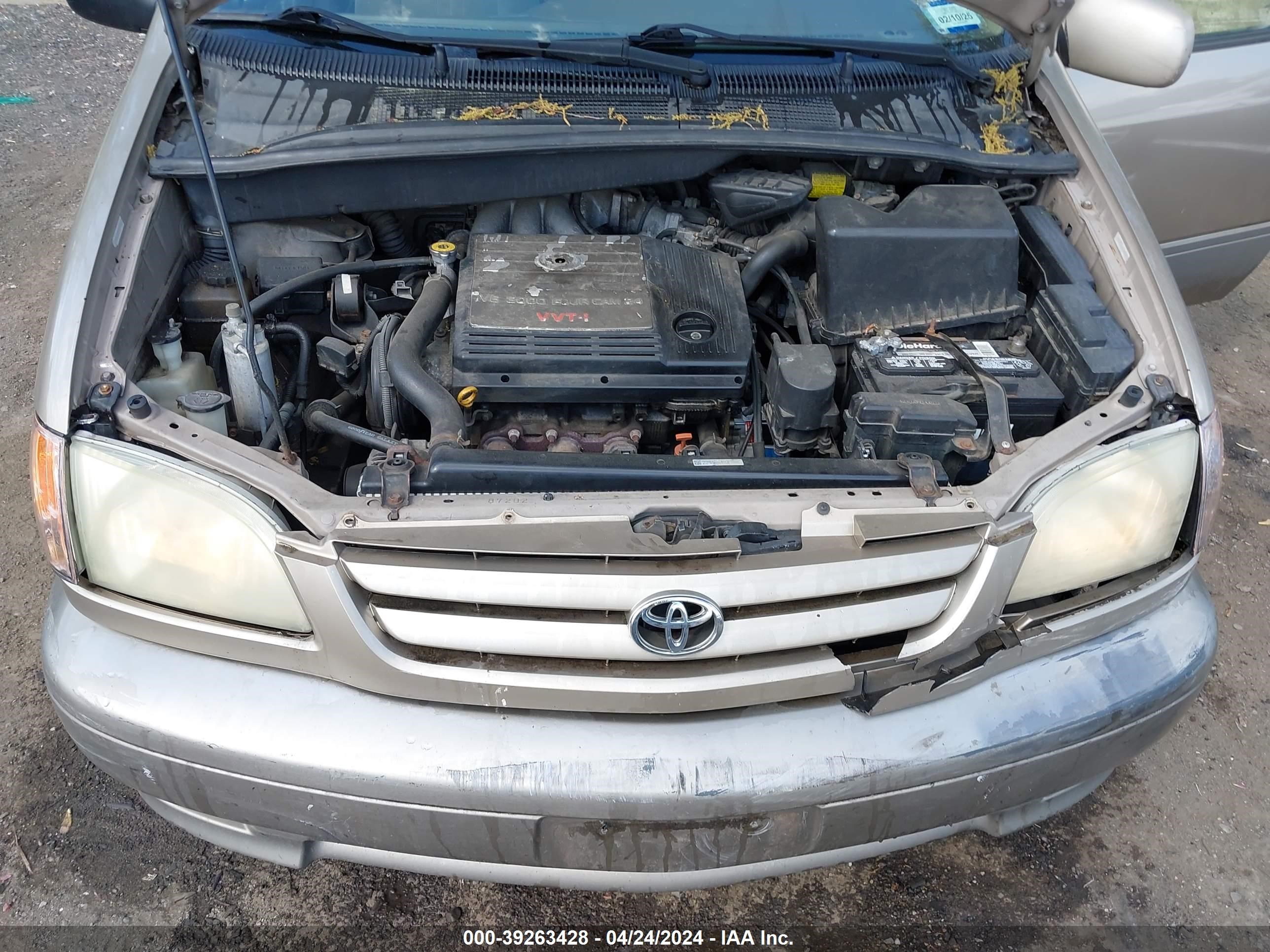 Photo 9 VIN: 4T3ZF13C11U407033 - TOYOTA SIENNA 