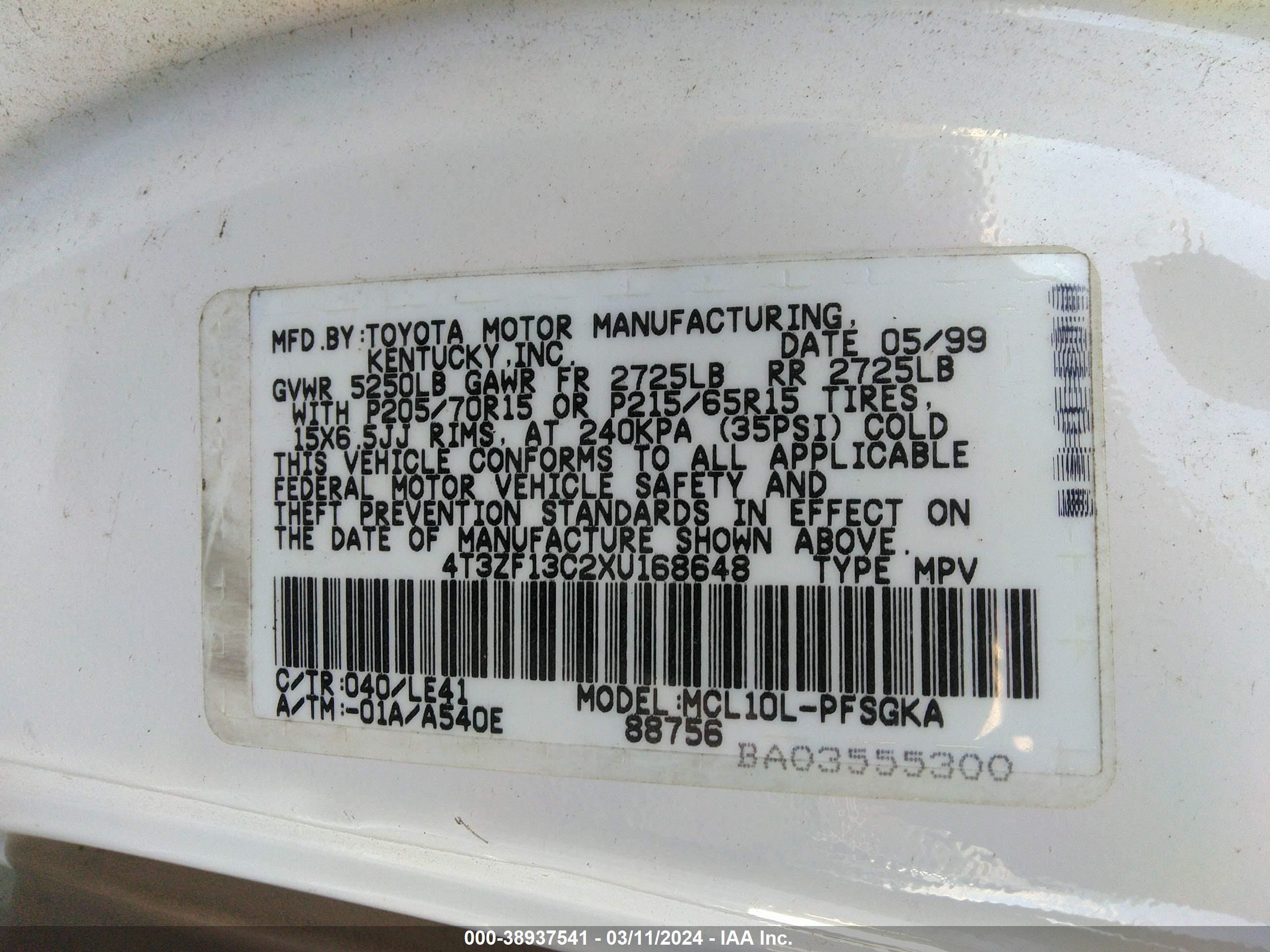 Photo 8 VIN: 4T3ZF13C2XU168648 - TOYOTA SIENNA 