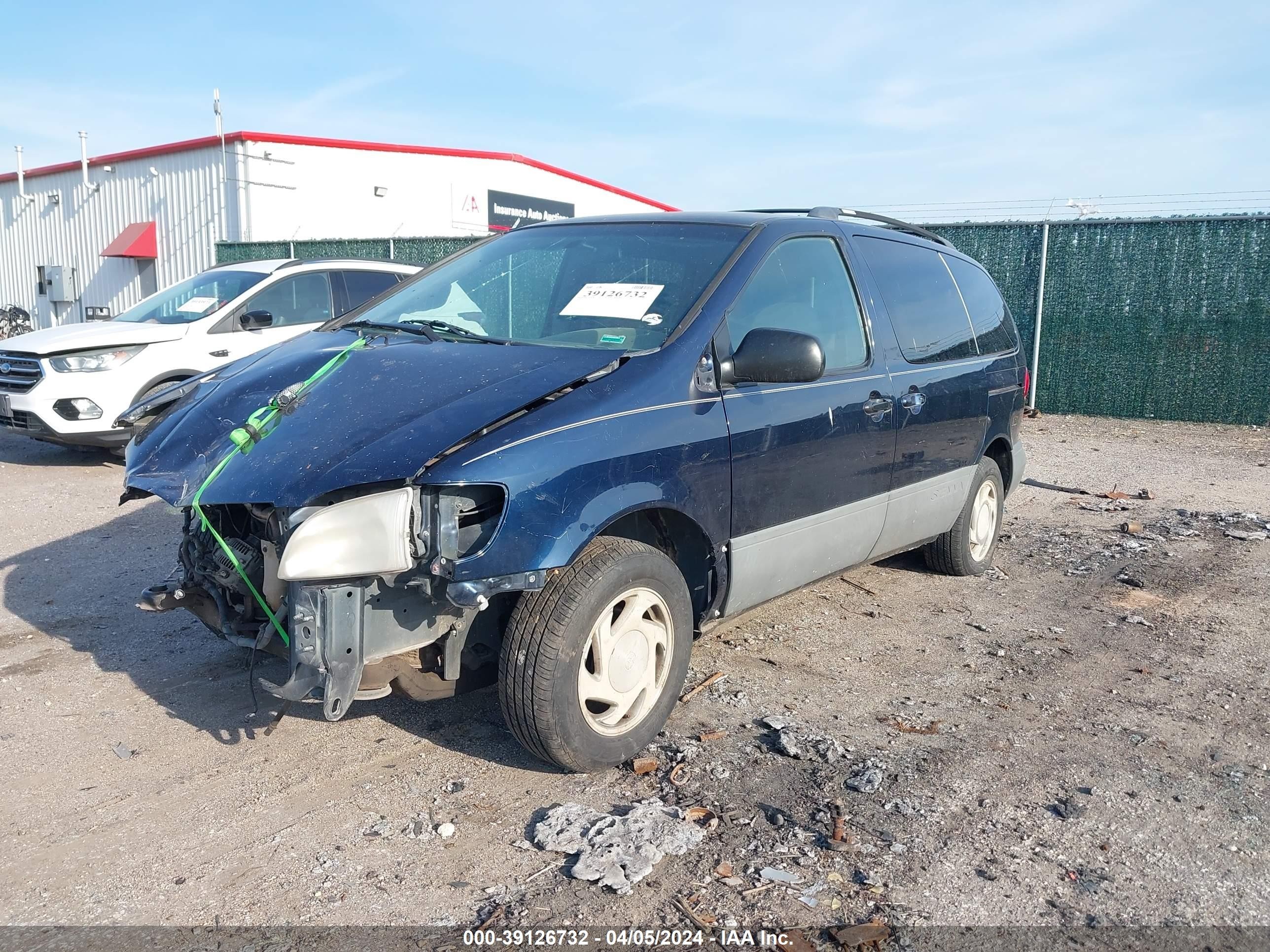 Photo 1 VIN: 4T3ZF13C31U350186 - TOYOTA SIENNA 