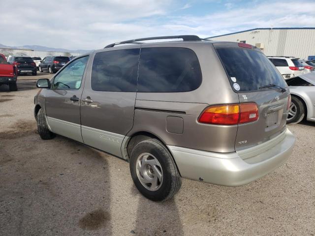 Photo 1 VIN: 4T3ZF13C3XU102481 - TOYOTA SIENNA LE 