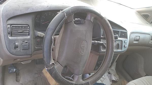 Photo 11 VIN: 4T3ZF13C3XU106787 - TOYOTA SIENA 