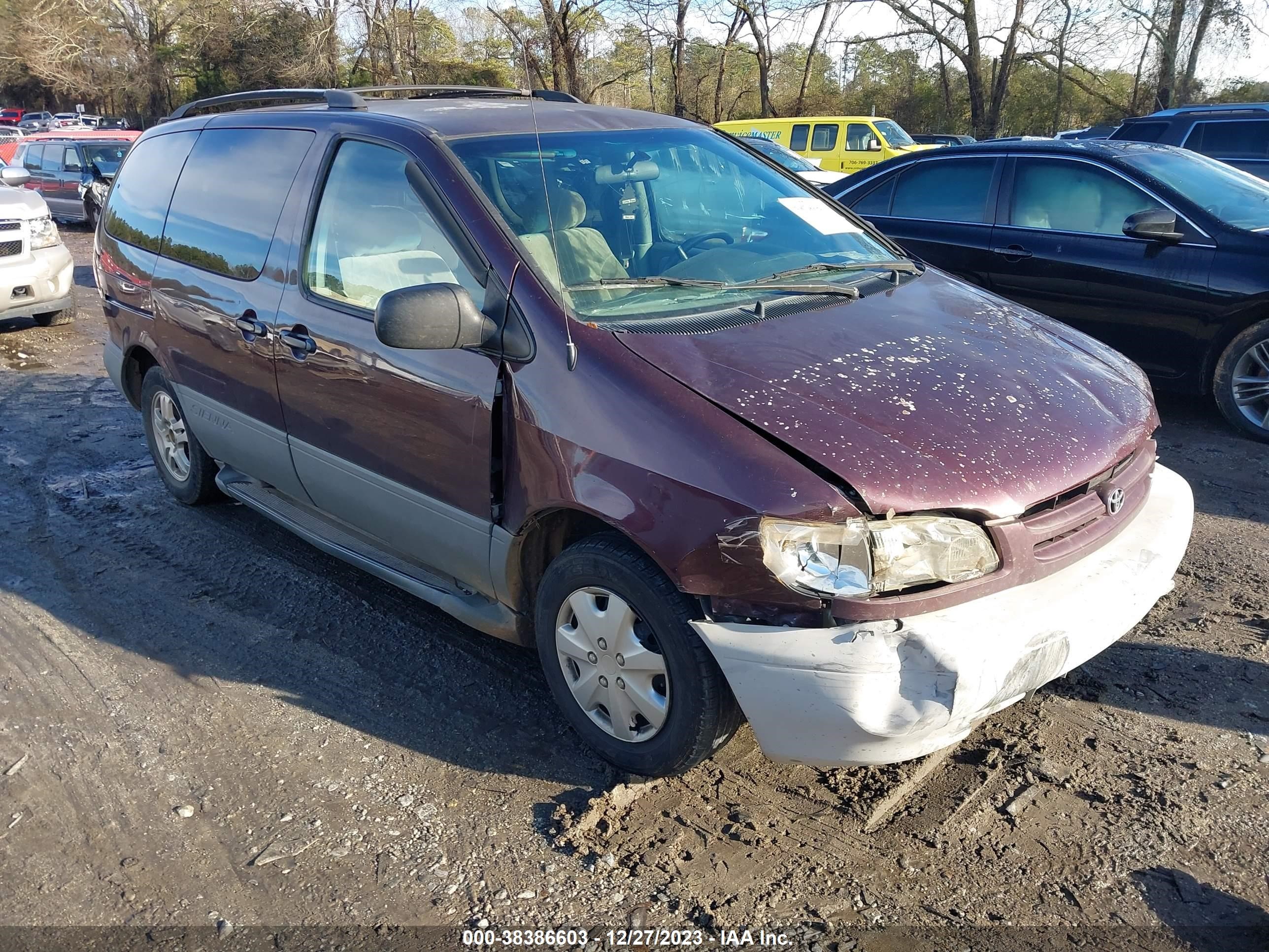 Photo 0 VIN: 4T3ZF13C3YU255377 - TOYOTA SIENNA 