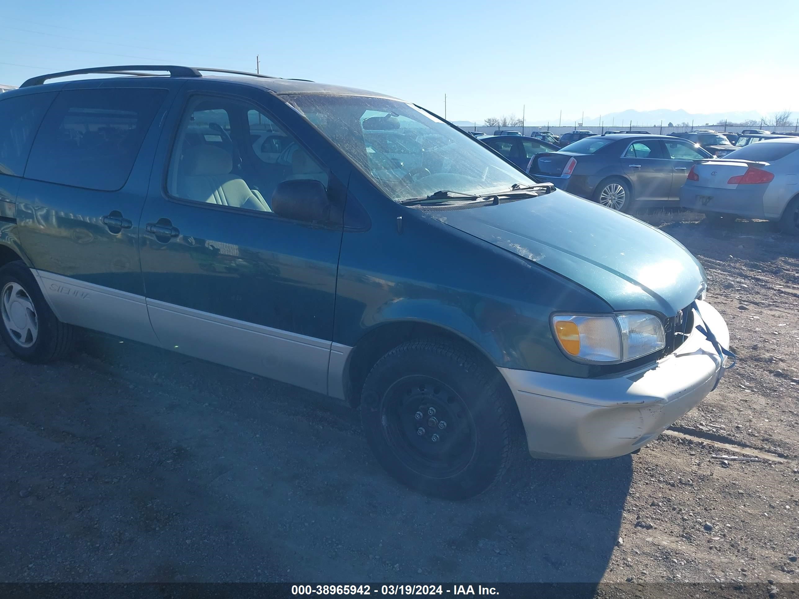 Photo 0 VIN: 4T3ZF13C4WU042984 - TOYOTA SIENNA 