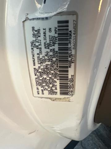 Photo 12 VIN: 4T3ZF13C4WU081638 - TOYOTA SIENNA LE 