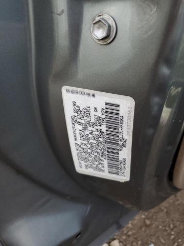 Photo 12 VIN: 4T3ZF13C4YU209928 - TOYOTA SIENNA LE 