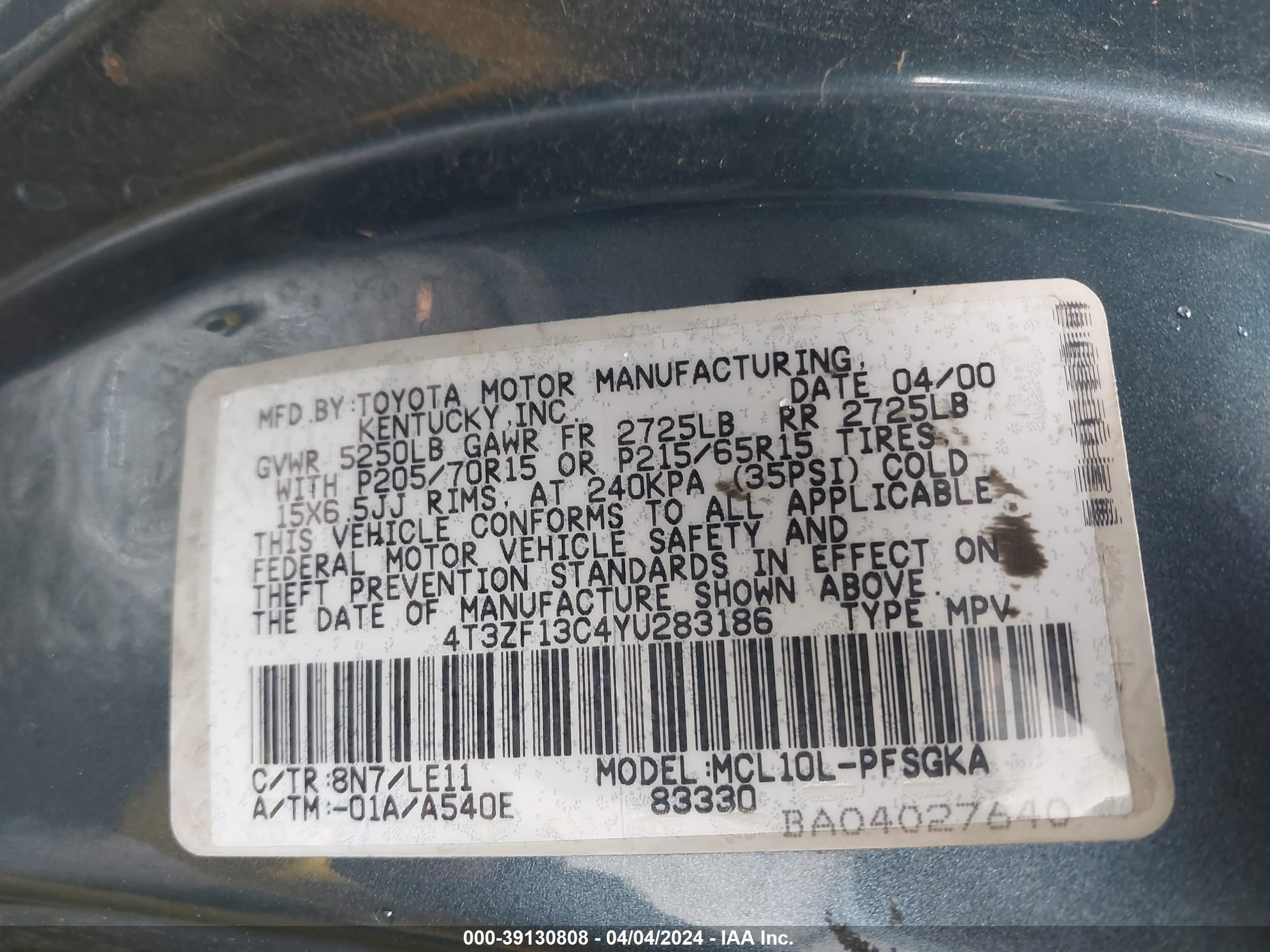 Photo 8 VIN: 4T3ZF13C4YU283186 - TOYOTA SIENNA 