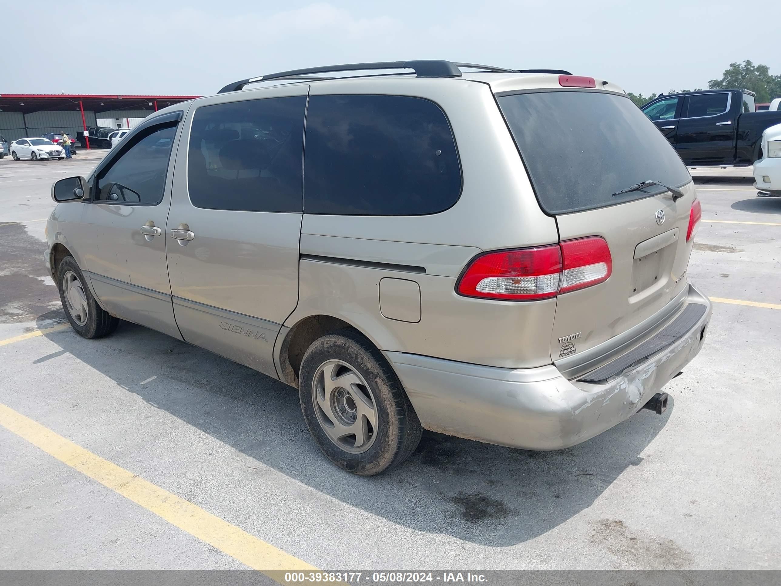 Photo 2 VIN: 4T3ZF13C52U473182 - TOYOTA SIENNA 